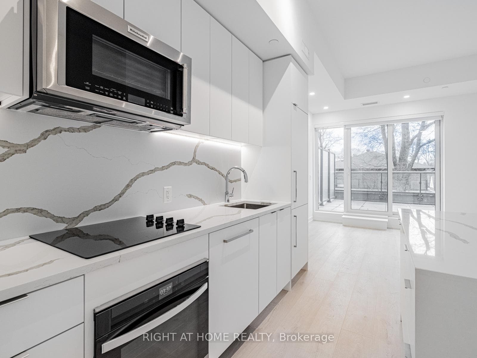 181 Sheppard Avenue Unit 217 photo 1