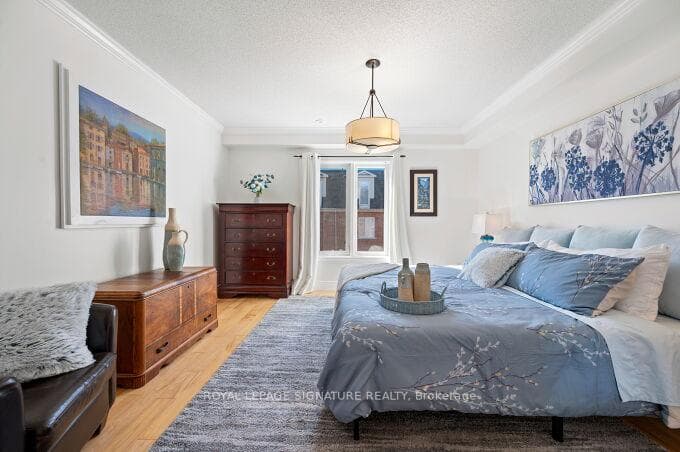 435 Hensall Circle Unit 30 photo 18