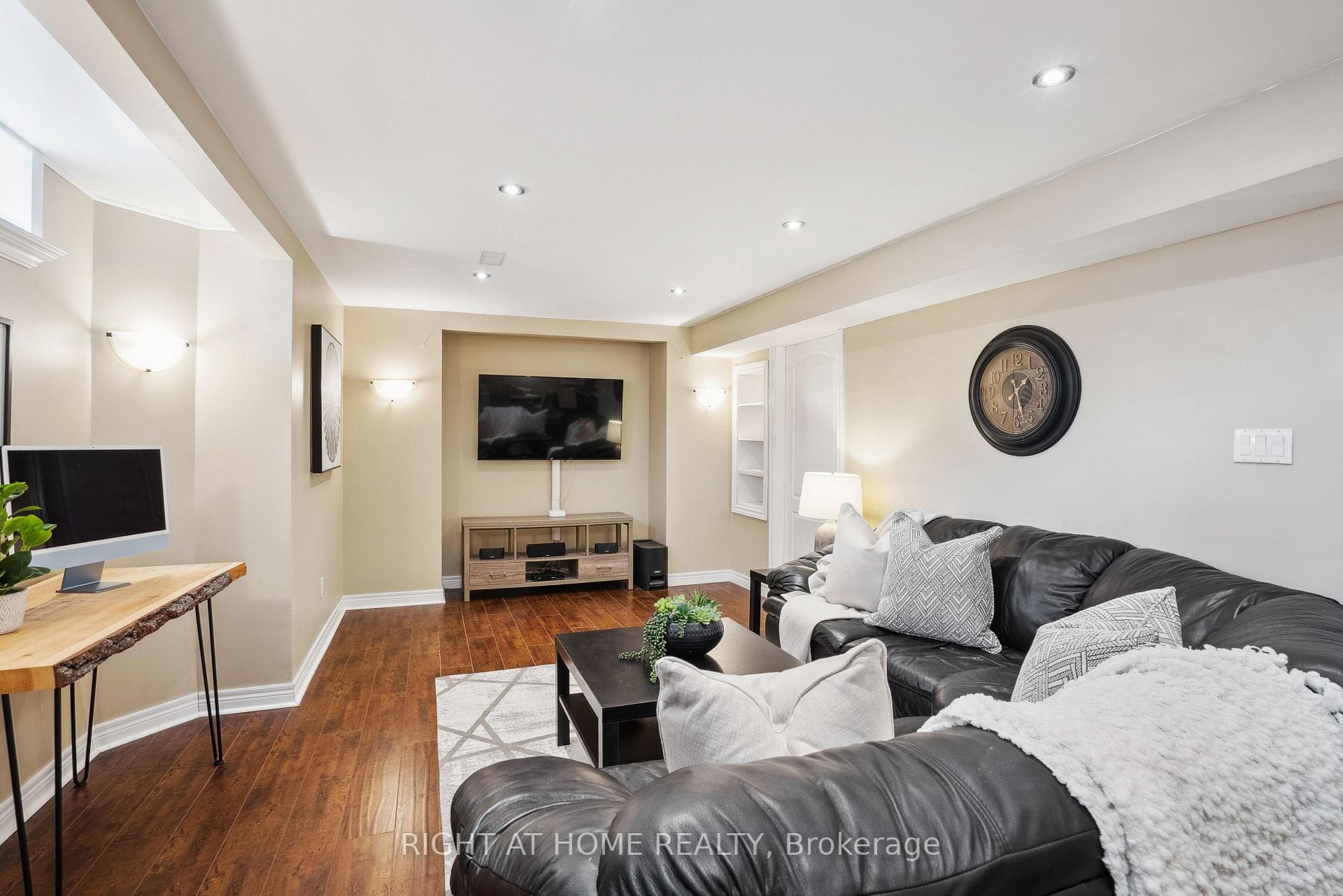 20 Bianca Drive photo 29