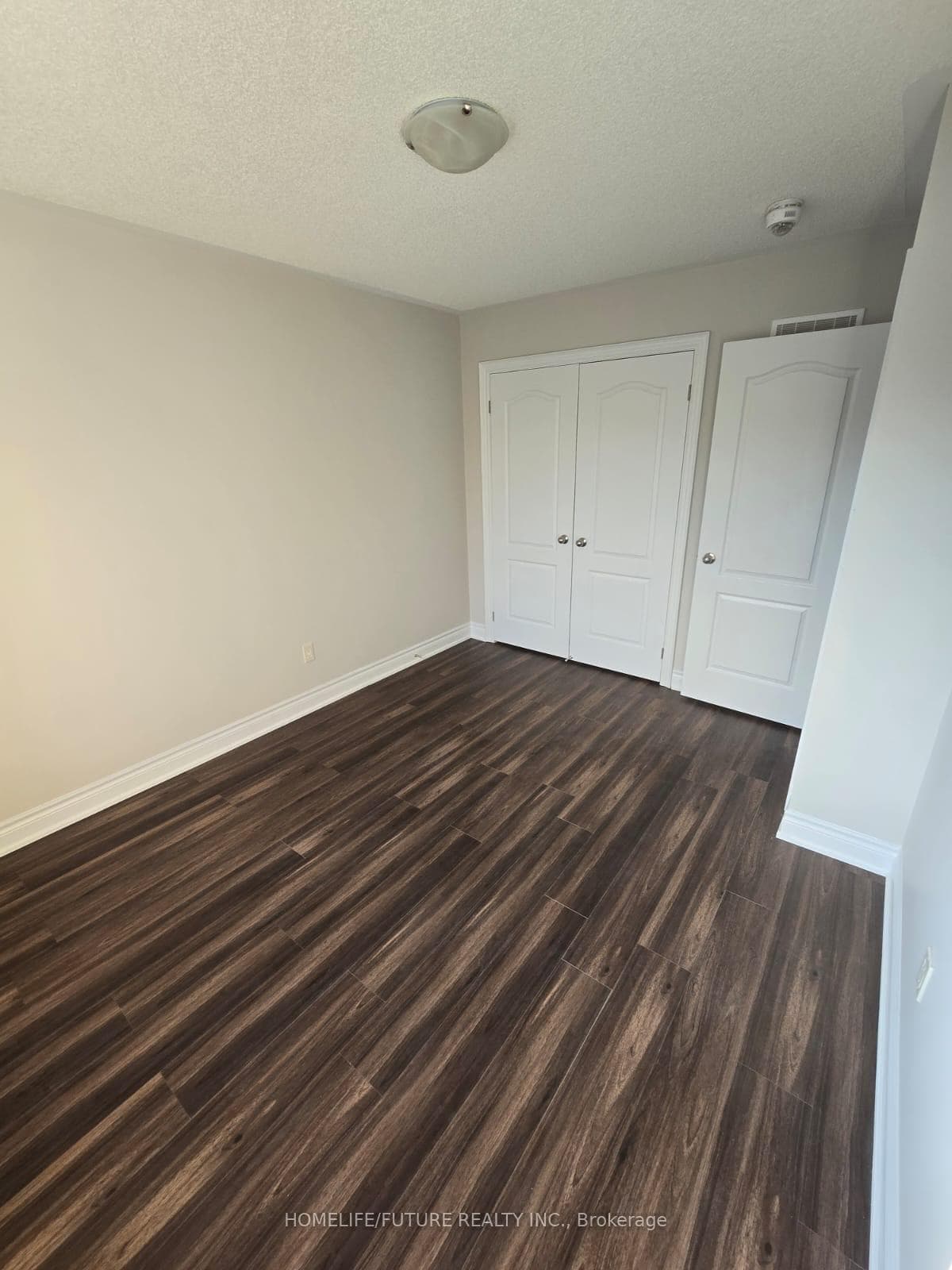 26 Lady Evelyn Crescent photo 29