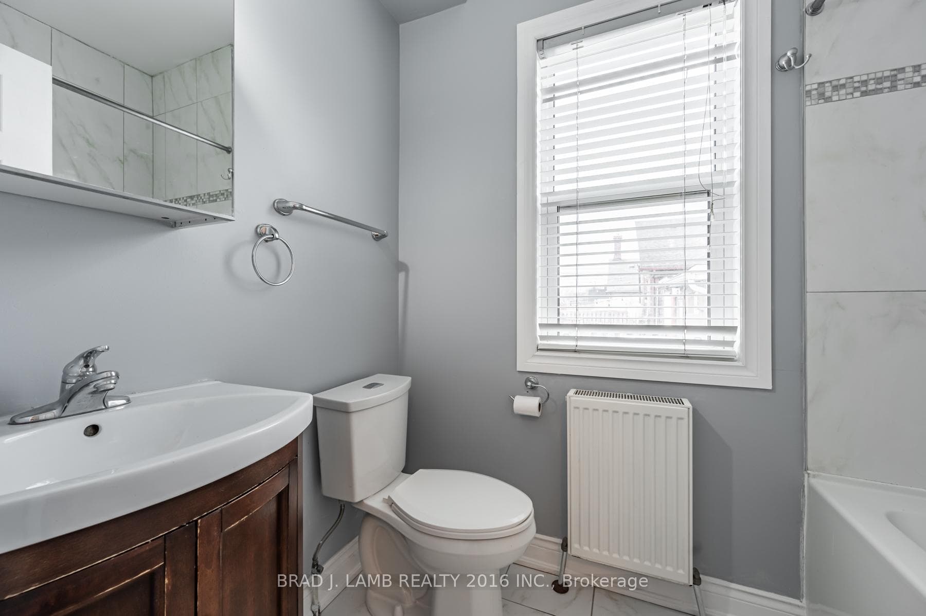 665 Richmond Street Unit 2 photo 23