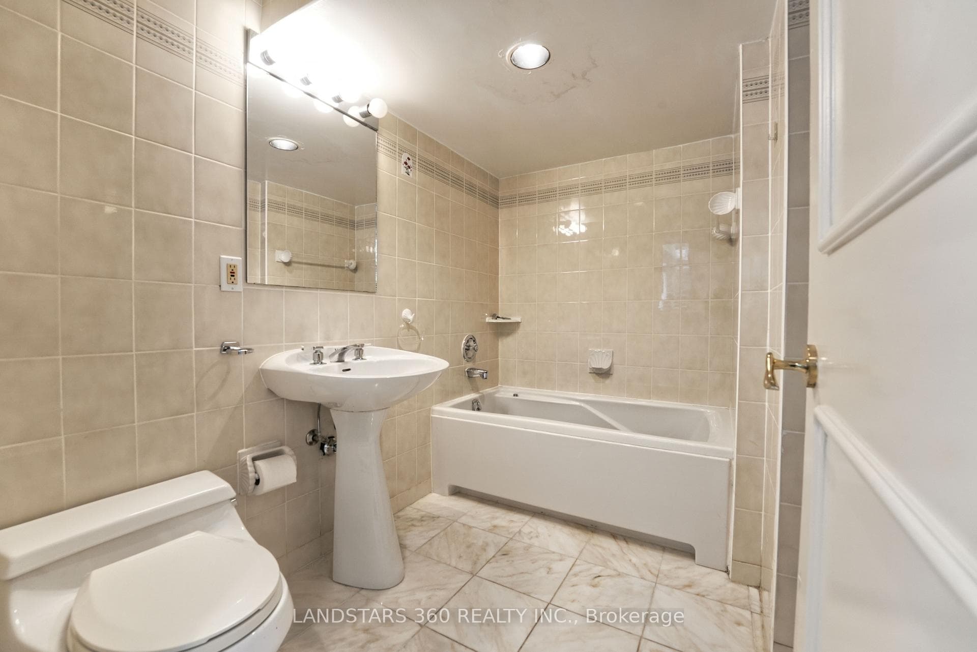 3 Shady Oaks Crescent photo 46