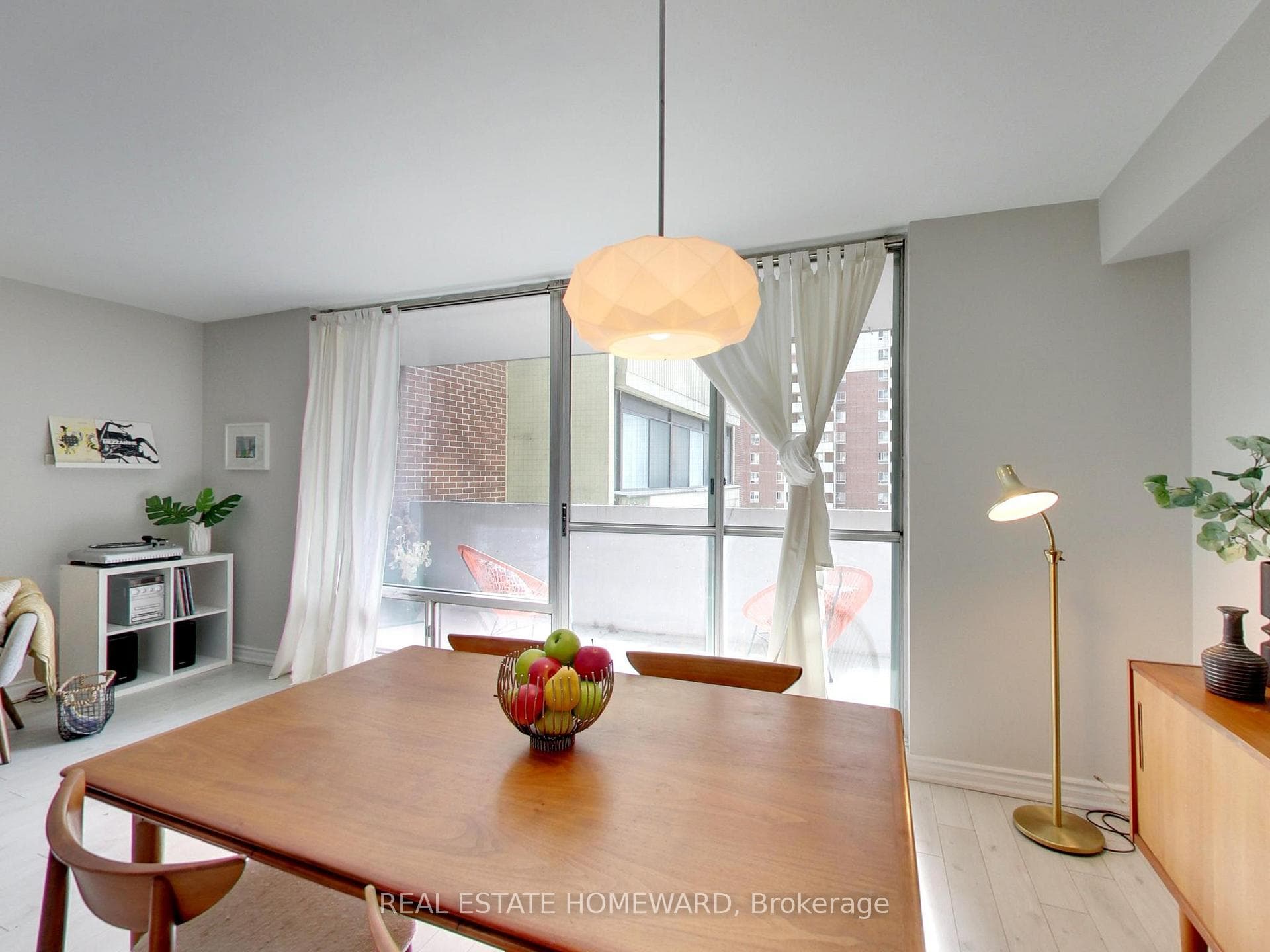 5 Massey Square Unit 1601 photo 10