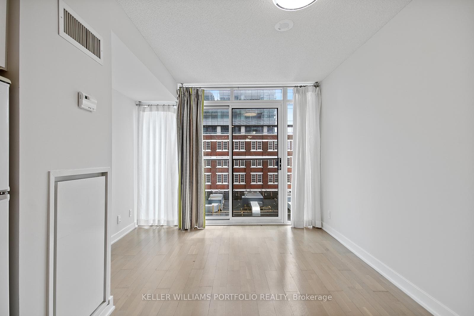 21 Nelson Street Unit 605 photo 12