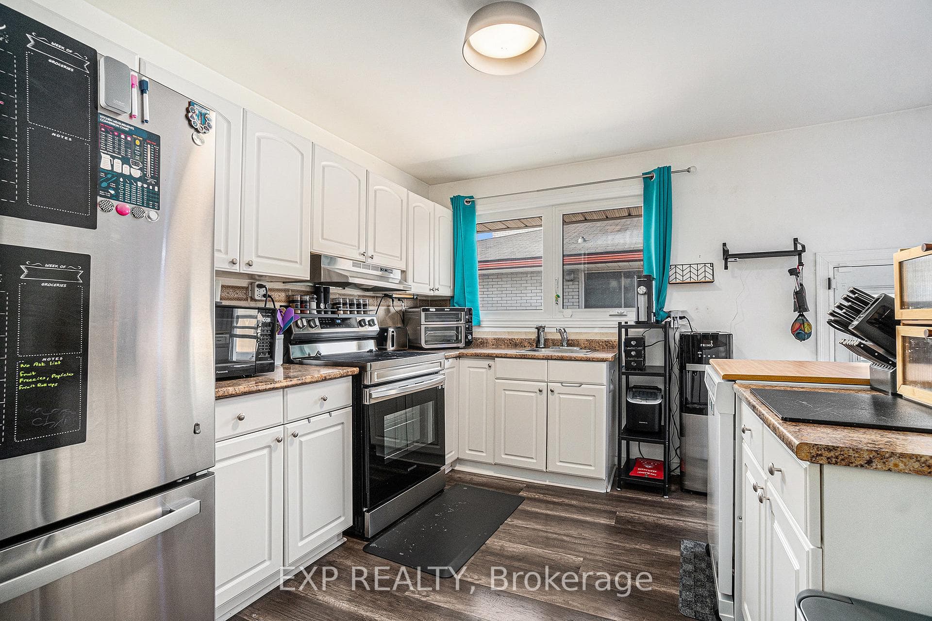 1843 Walkley Road photo 8