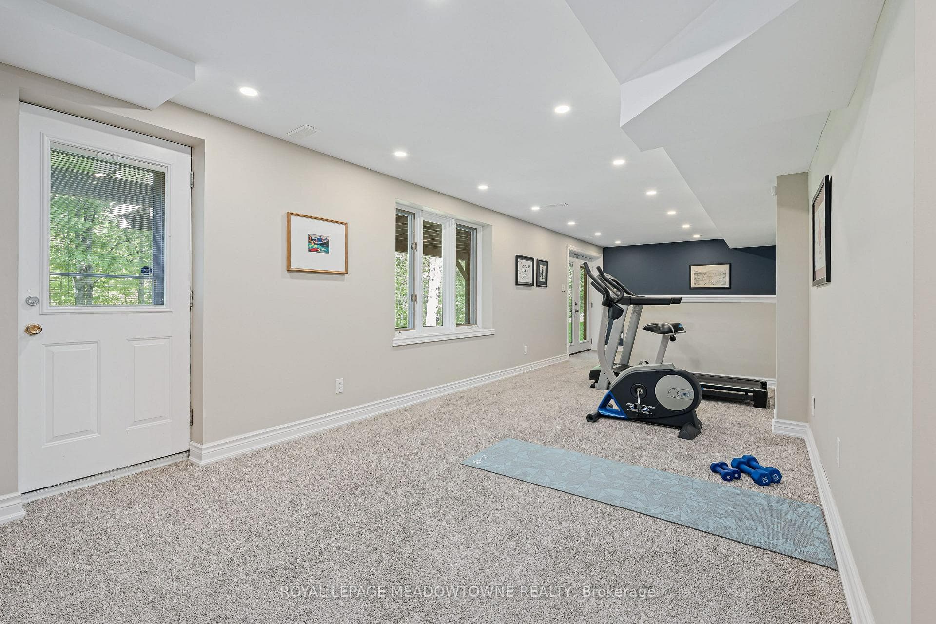 33 Heslop Court photo 36