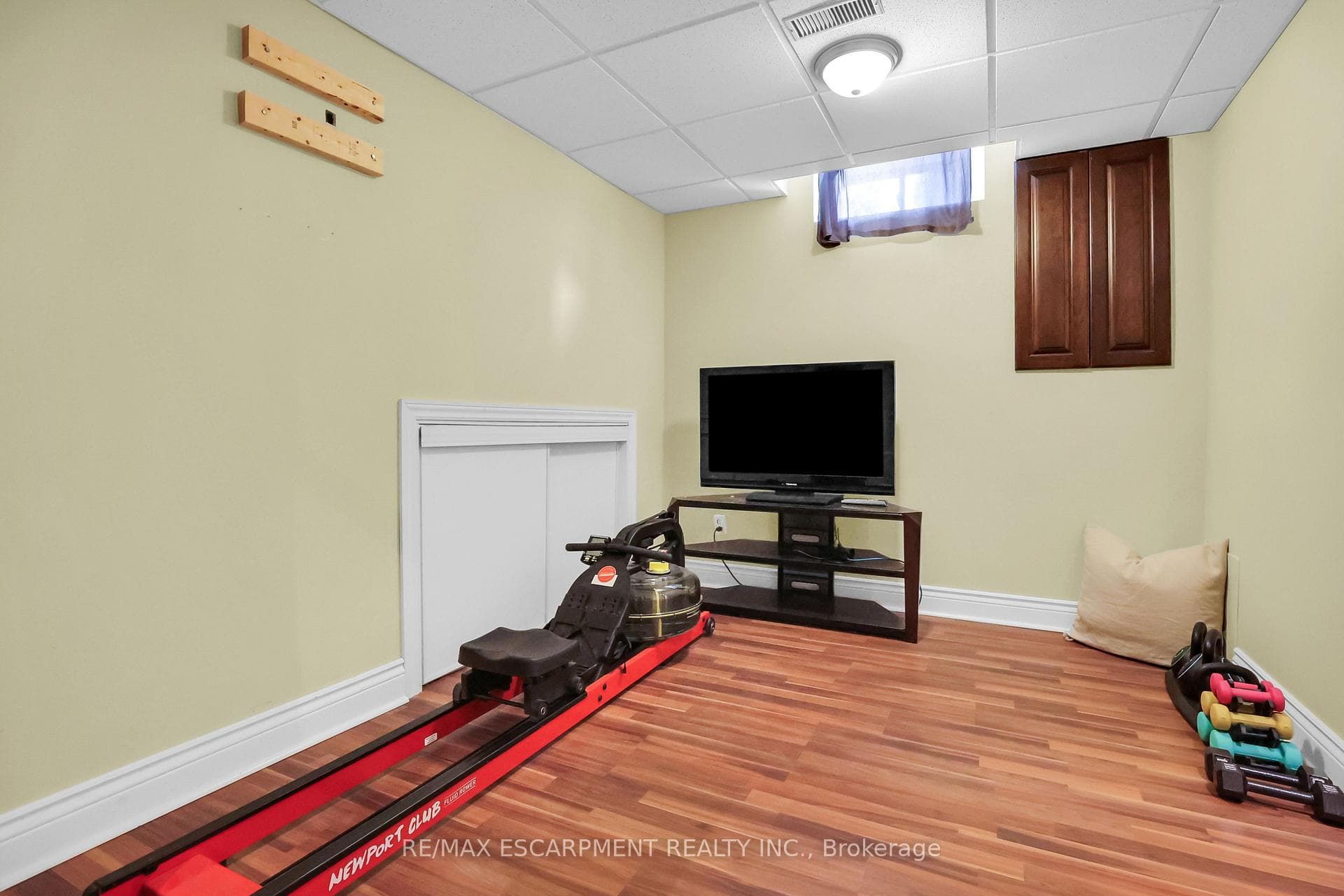 4 Ridgegate Place photo 34