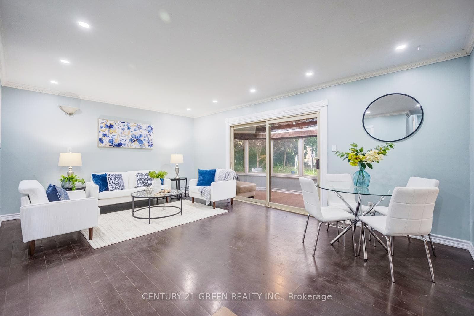 11 Burgby Avenue photo 7