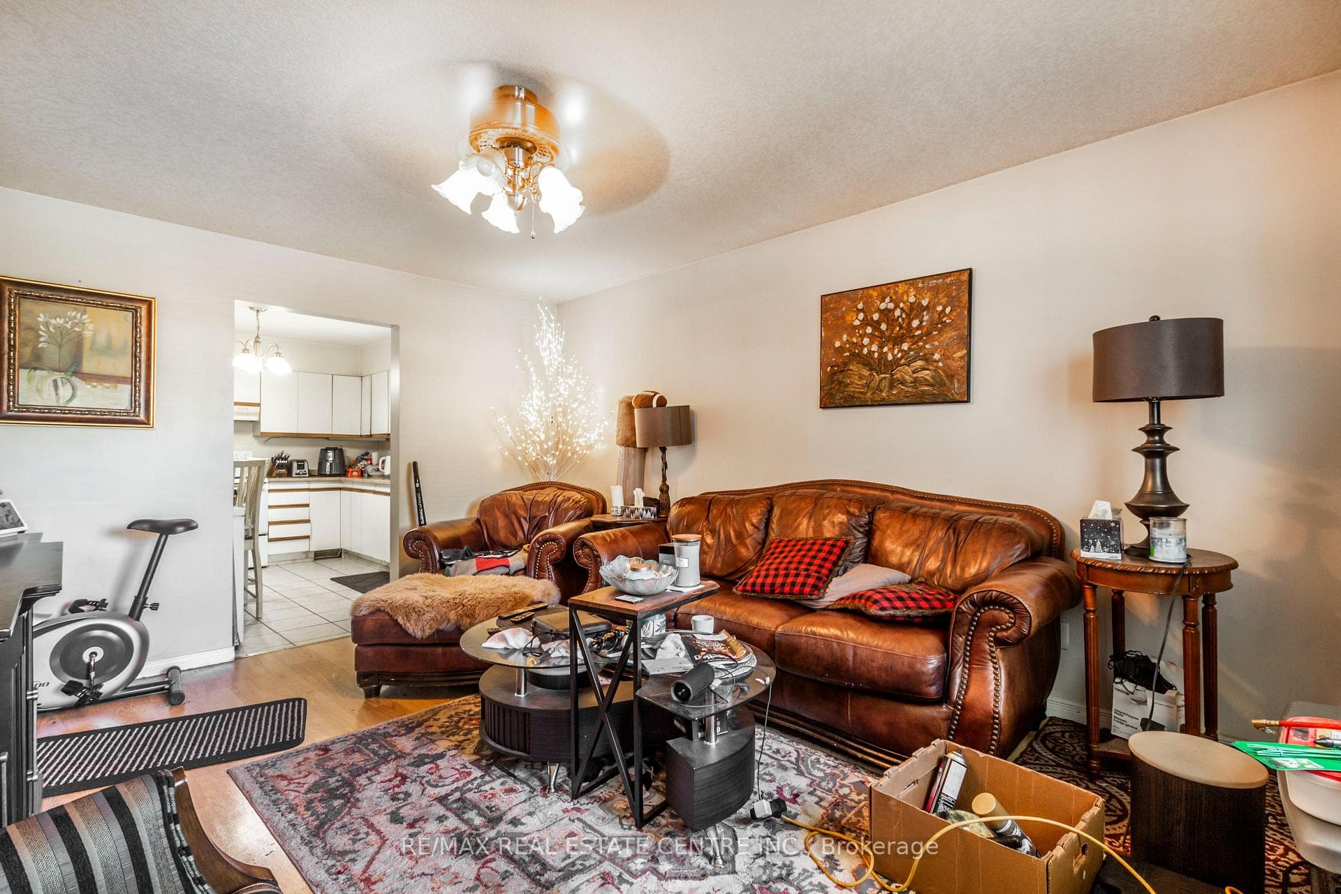 104 Oakwood Avenue photo 8