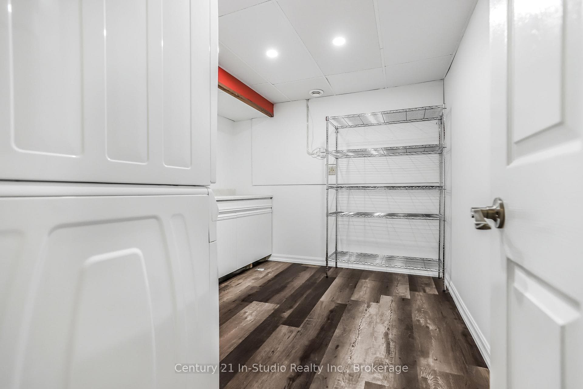 874 Arlington Street Unit Unit 14 photo 35