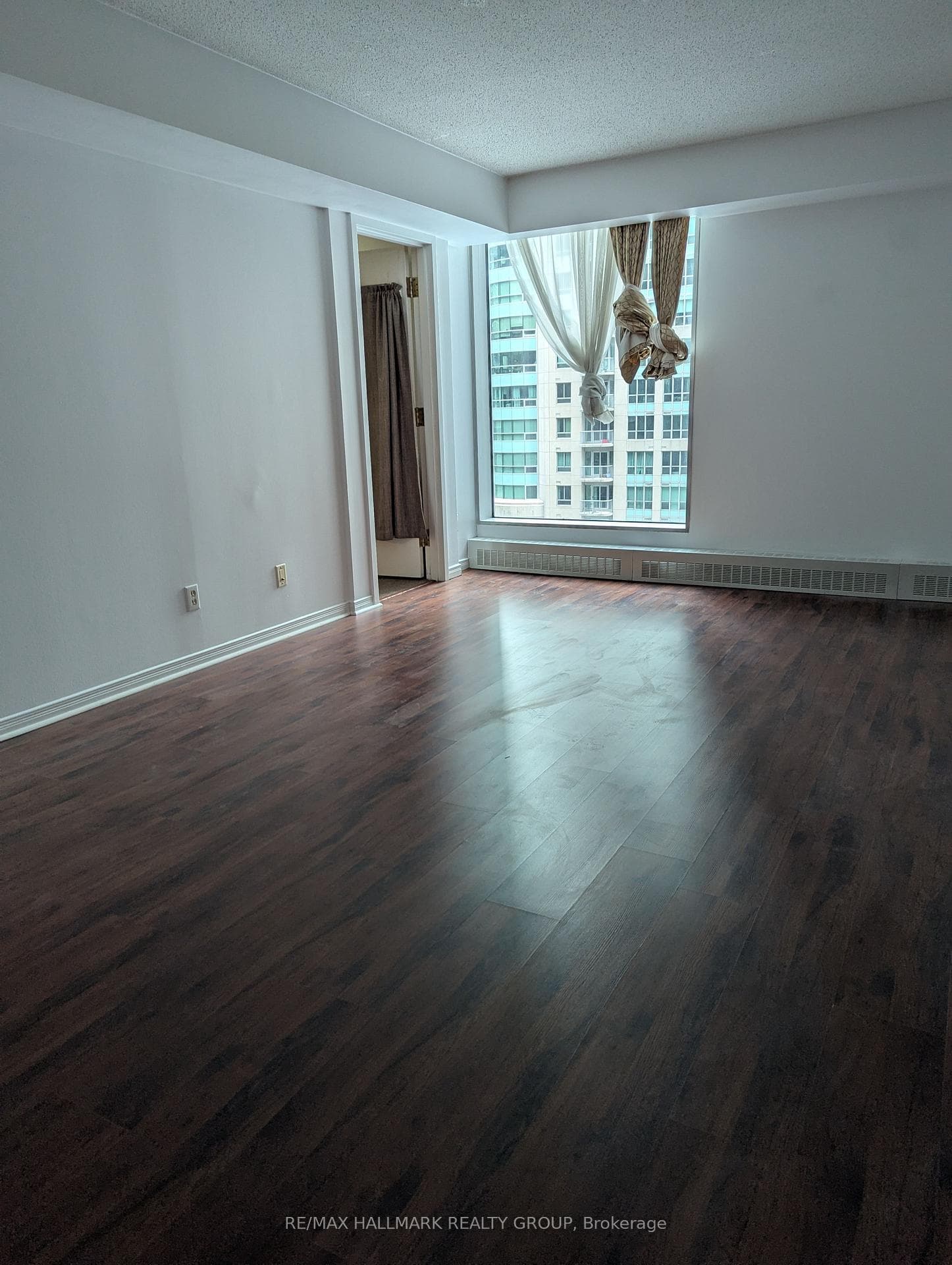 160 George Street Unit 706 photo 25