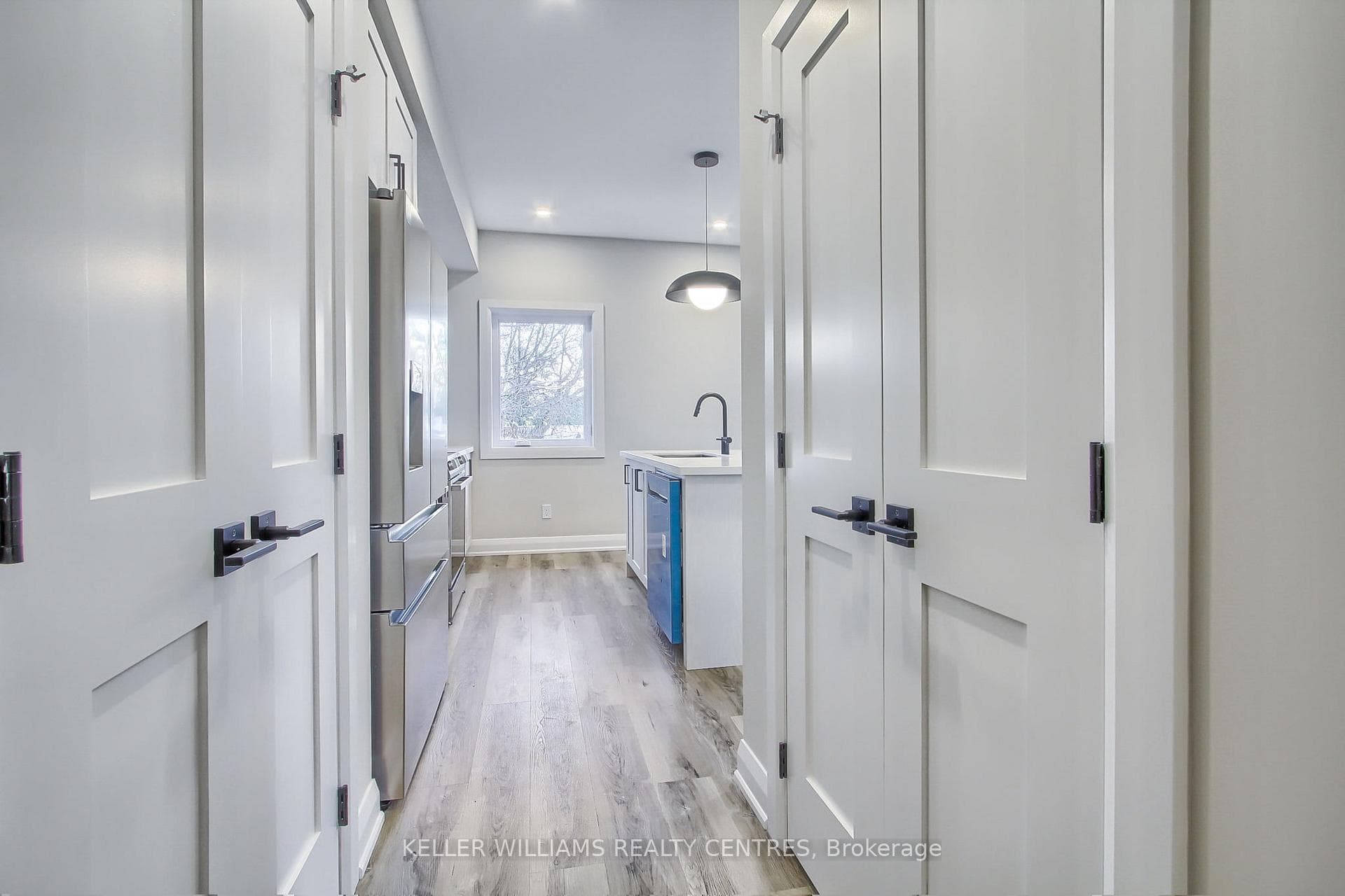 16 John Harvey Street photo 8