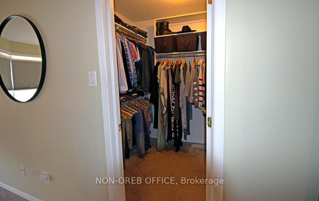 105 TALL OAK Private photo 19