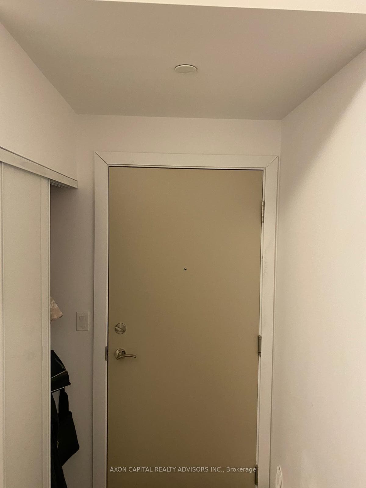1486 Bathurst Street Unit 803 photo 14