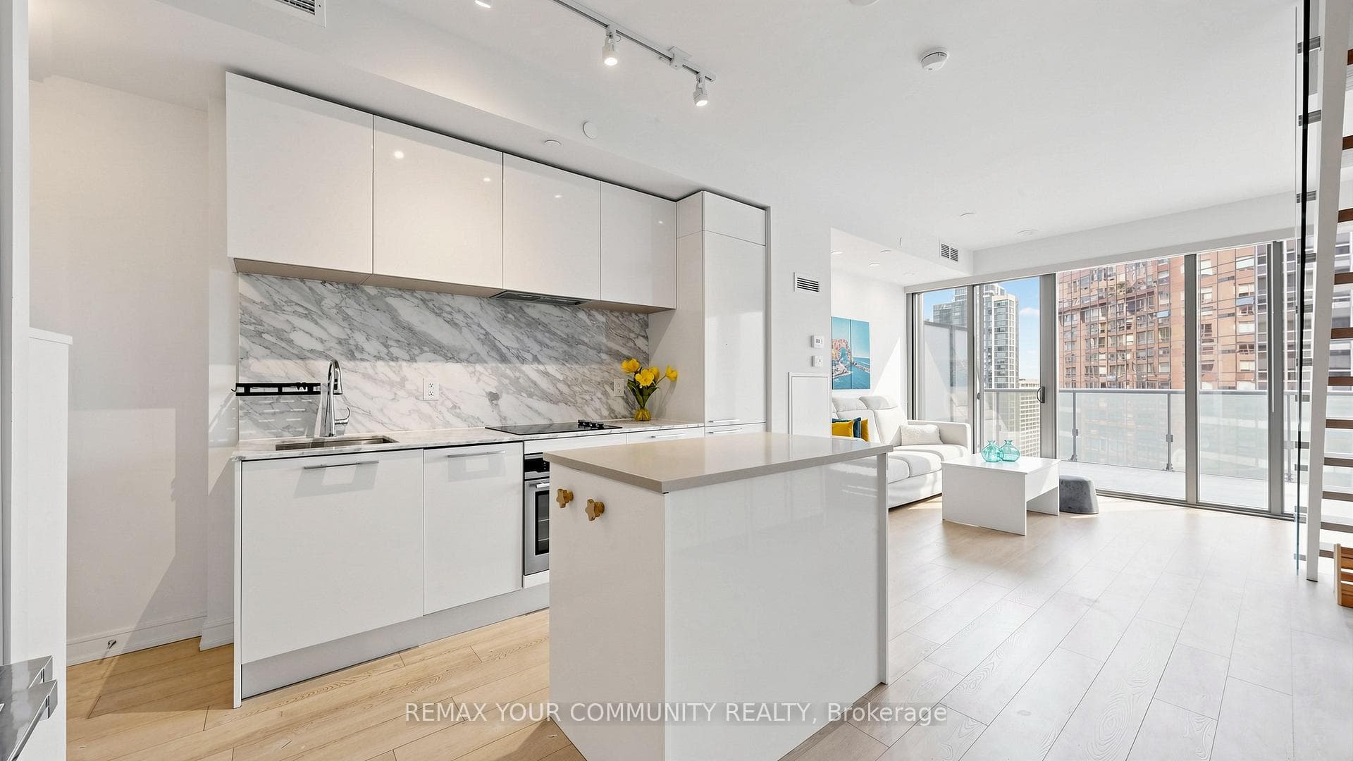 57 St Joseph Street Unit 2011 photo 19