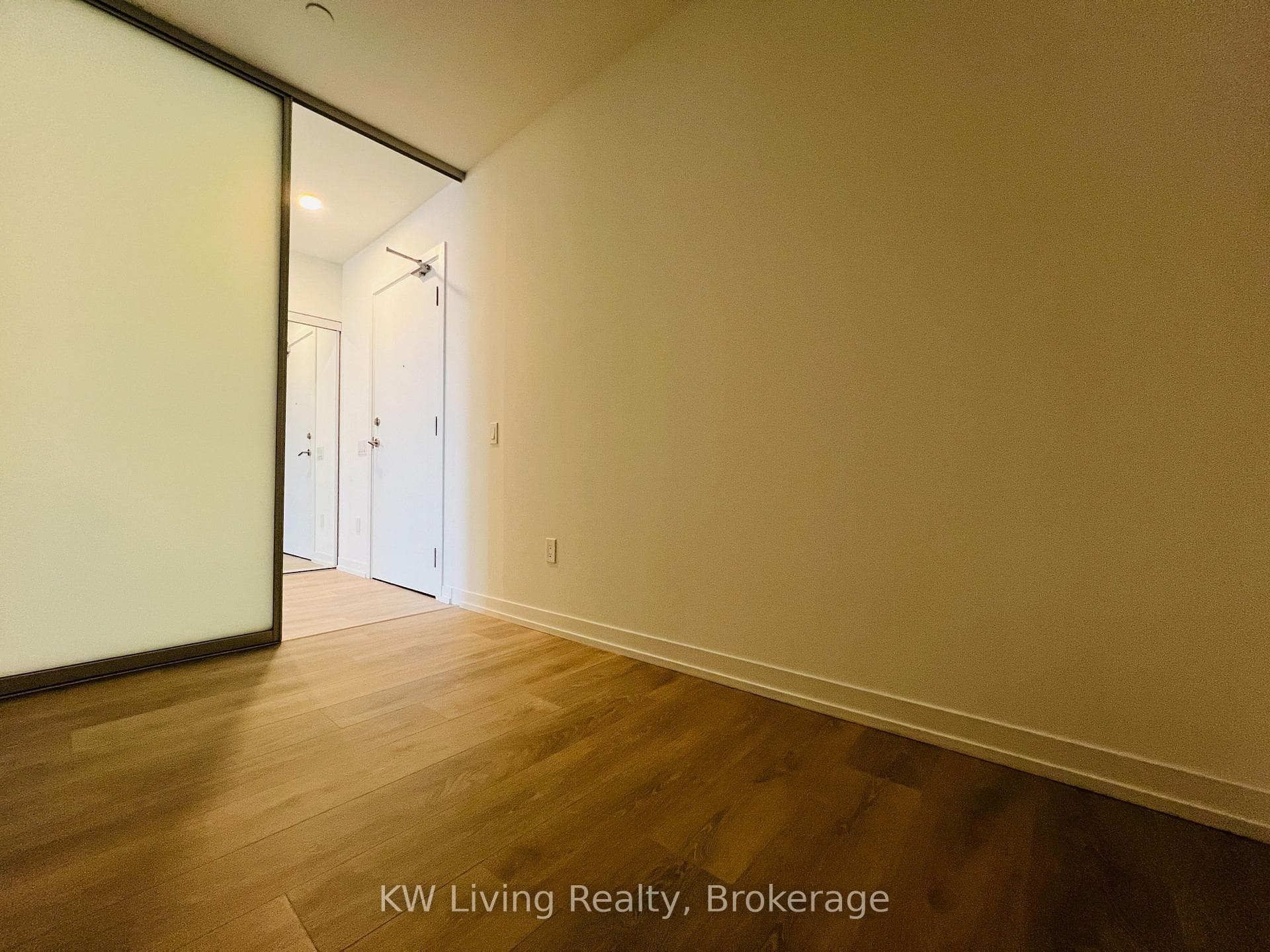 82 Dalhousie Street Unit 1008 photo 4