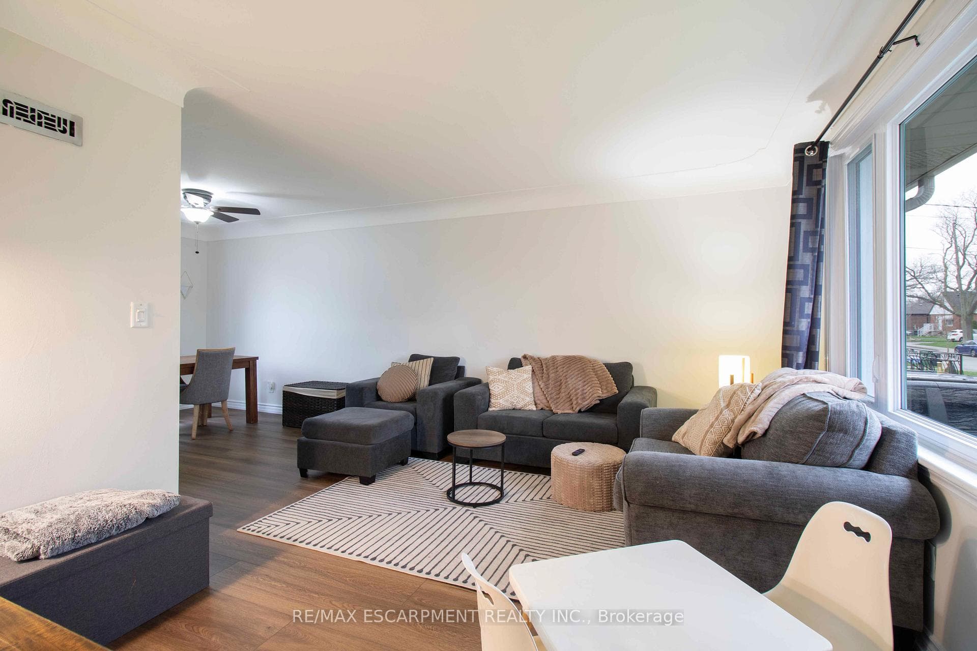 149 East 34th Street photo 13