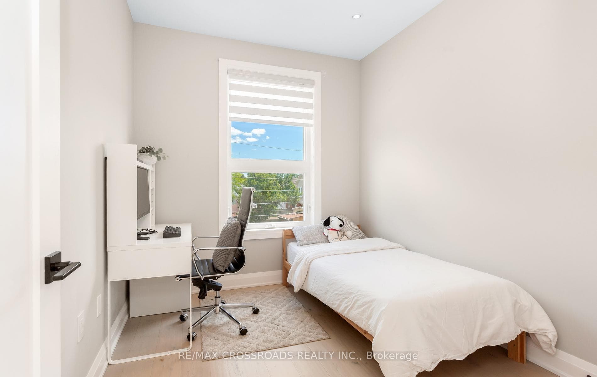 10 Hamstead Avenue photo 27