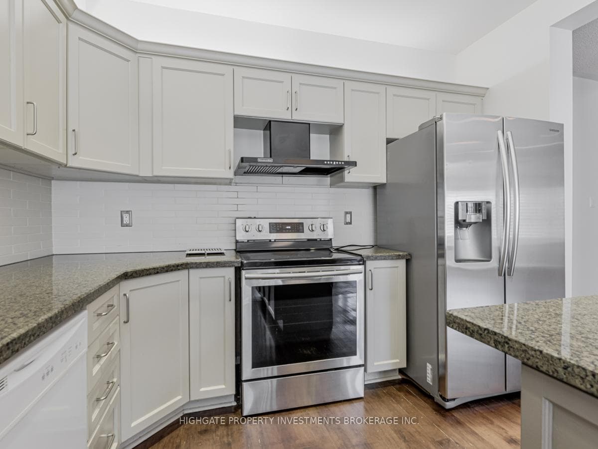 29 The Meadows Avenue photo 14