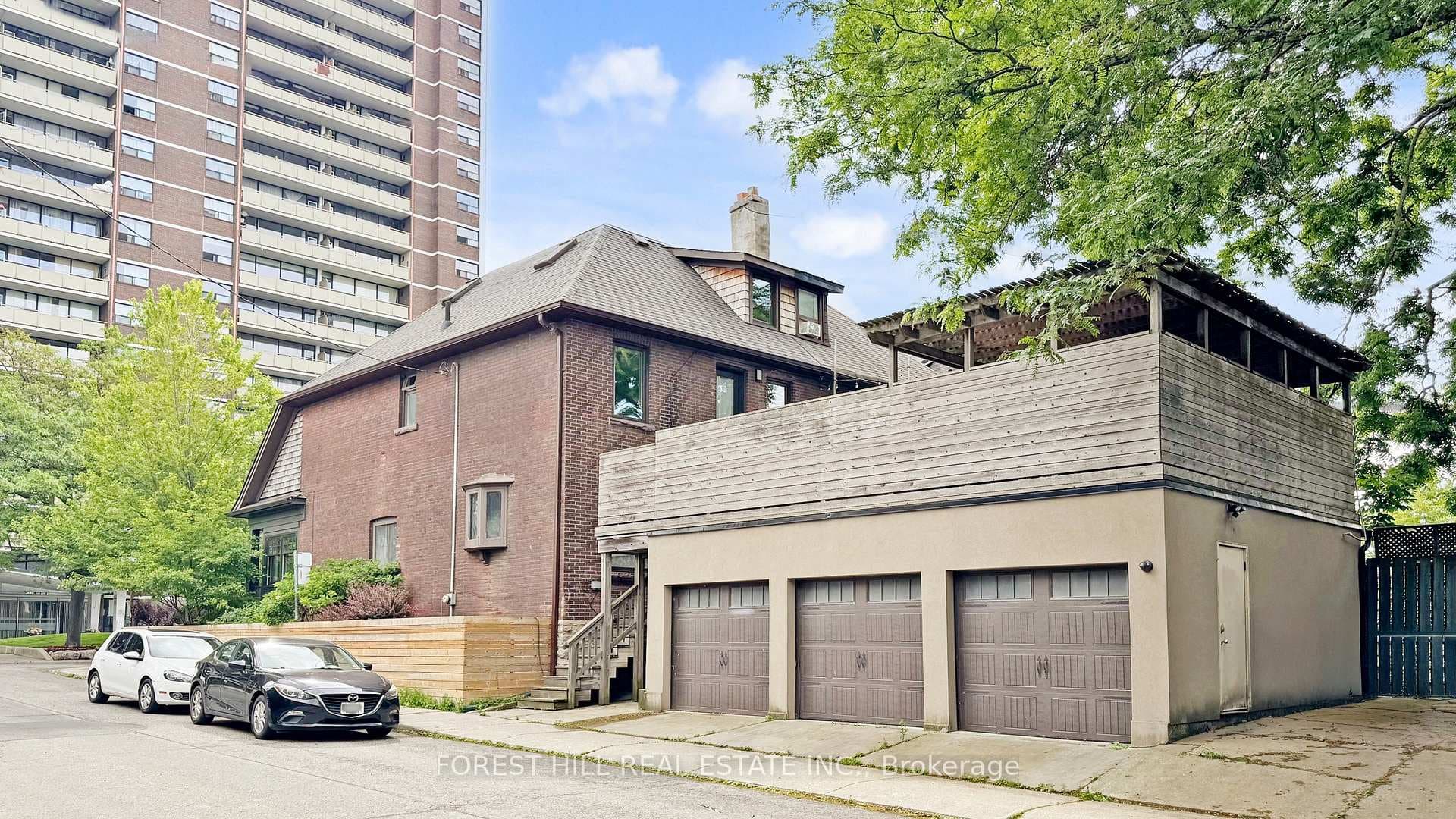 56 Triller Avenue photo 42