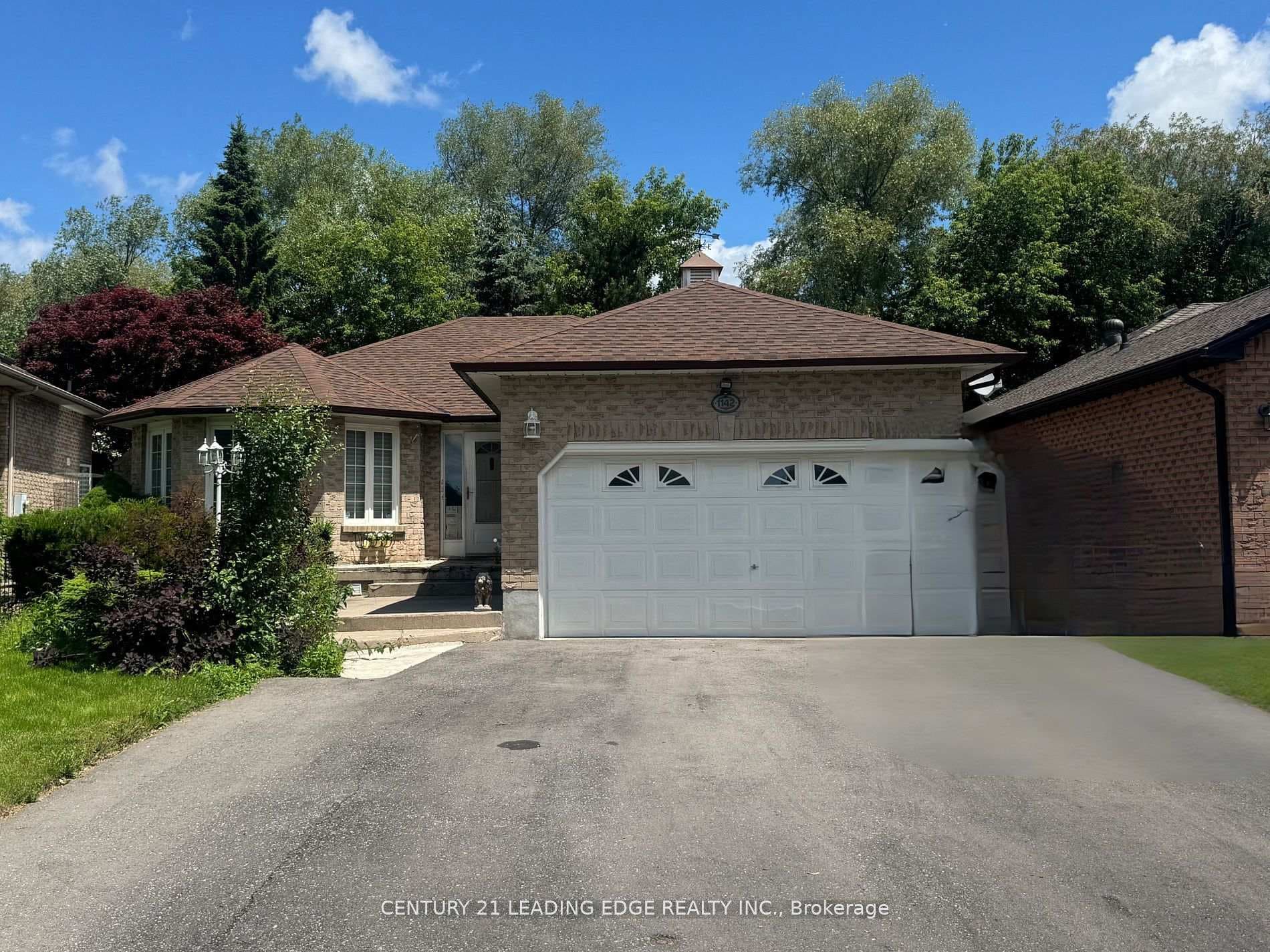 1142 Snowberry Court photo 1