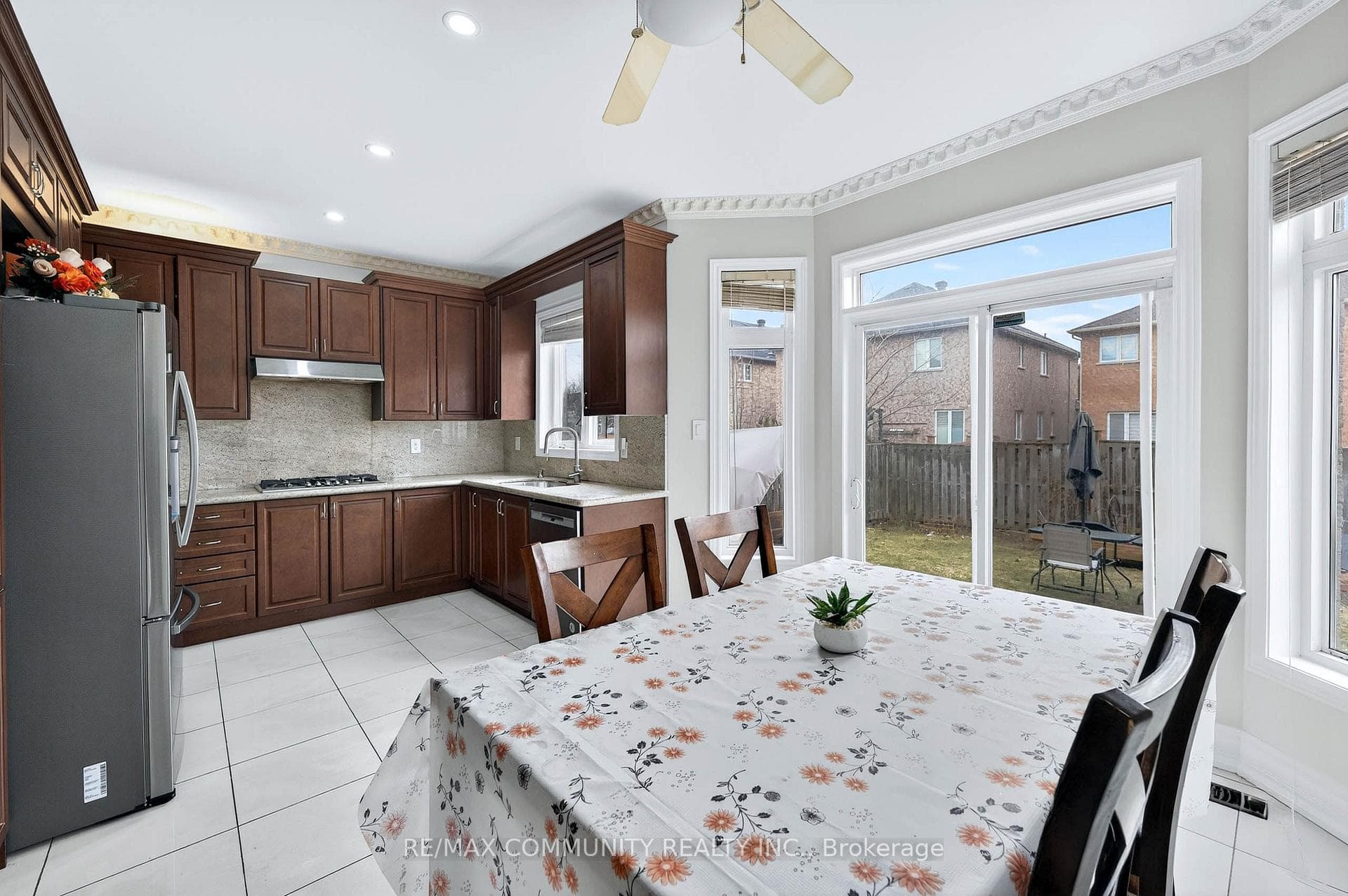 21 Berger Avenue photo 8