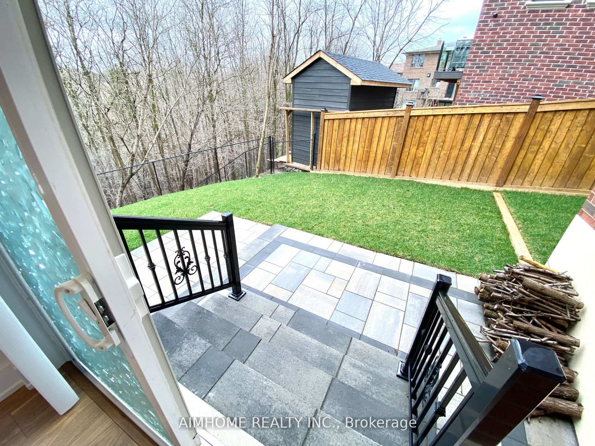 225 Maxwell Street Unit (Lower) photo 26