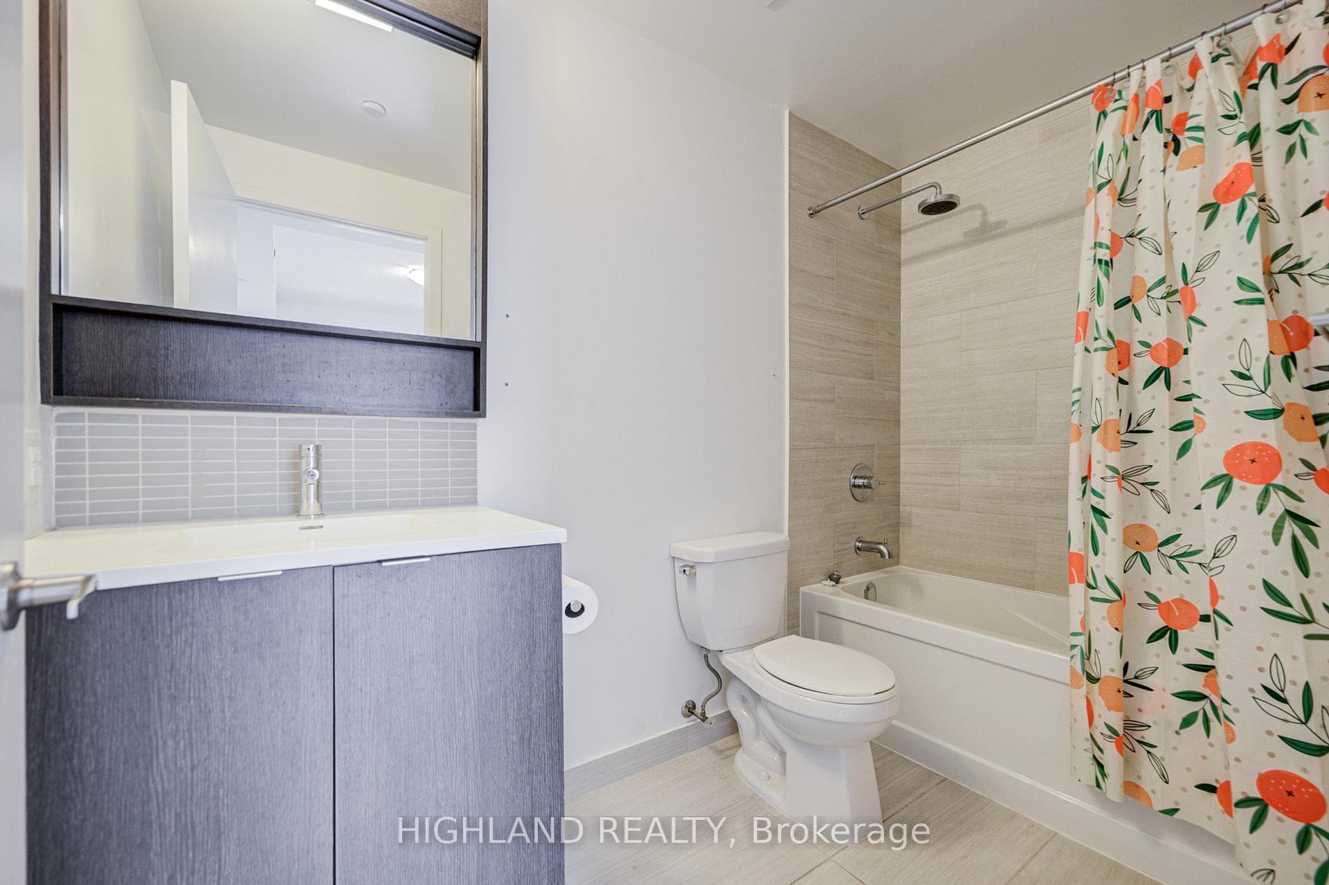 2560 Eglinton Avenue Unit 1304 photo 13