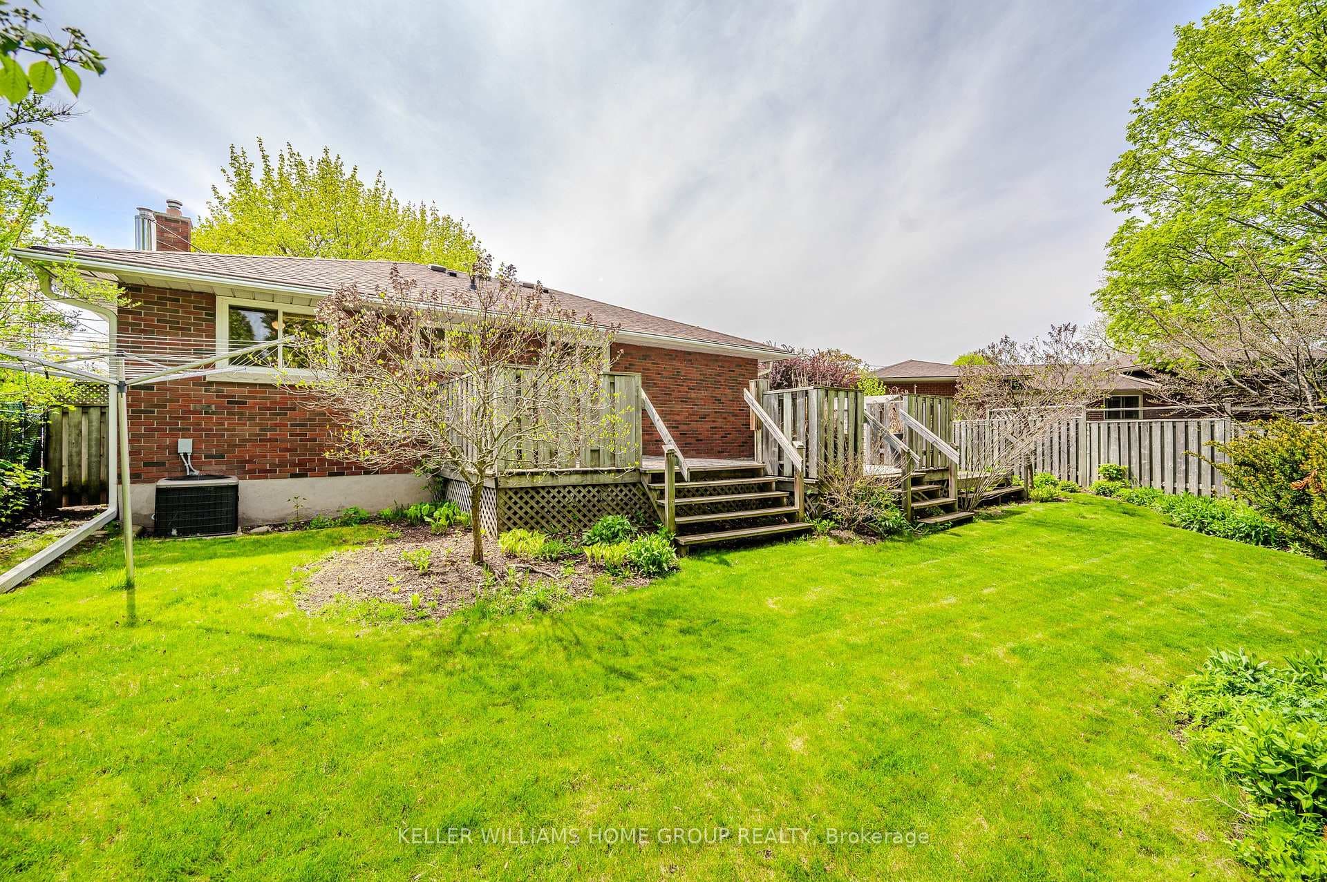 176 Waverley Drive photo 32