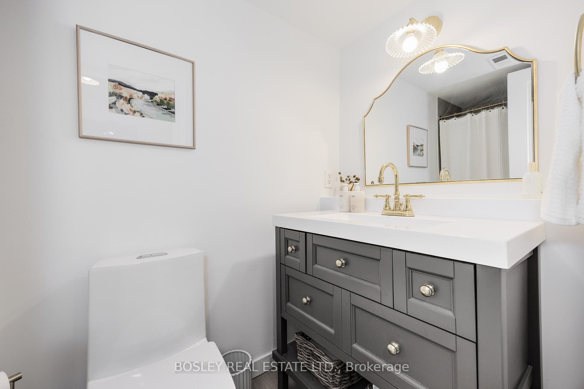 801 King Street Unit 405 photo 22