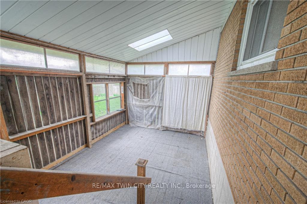 2300 Fountain Street photo 21