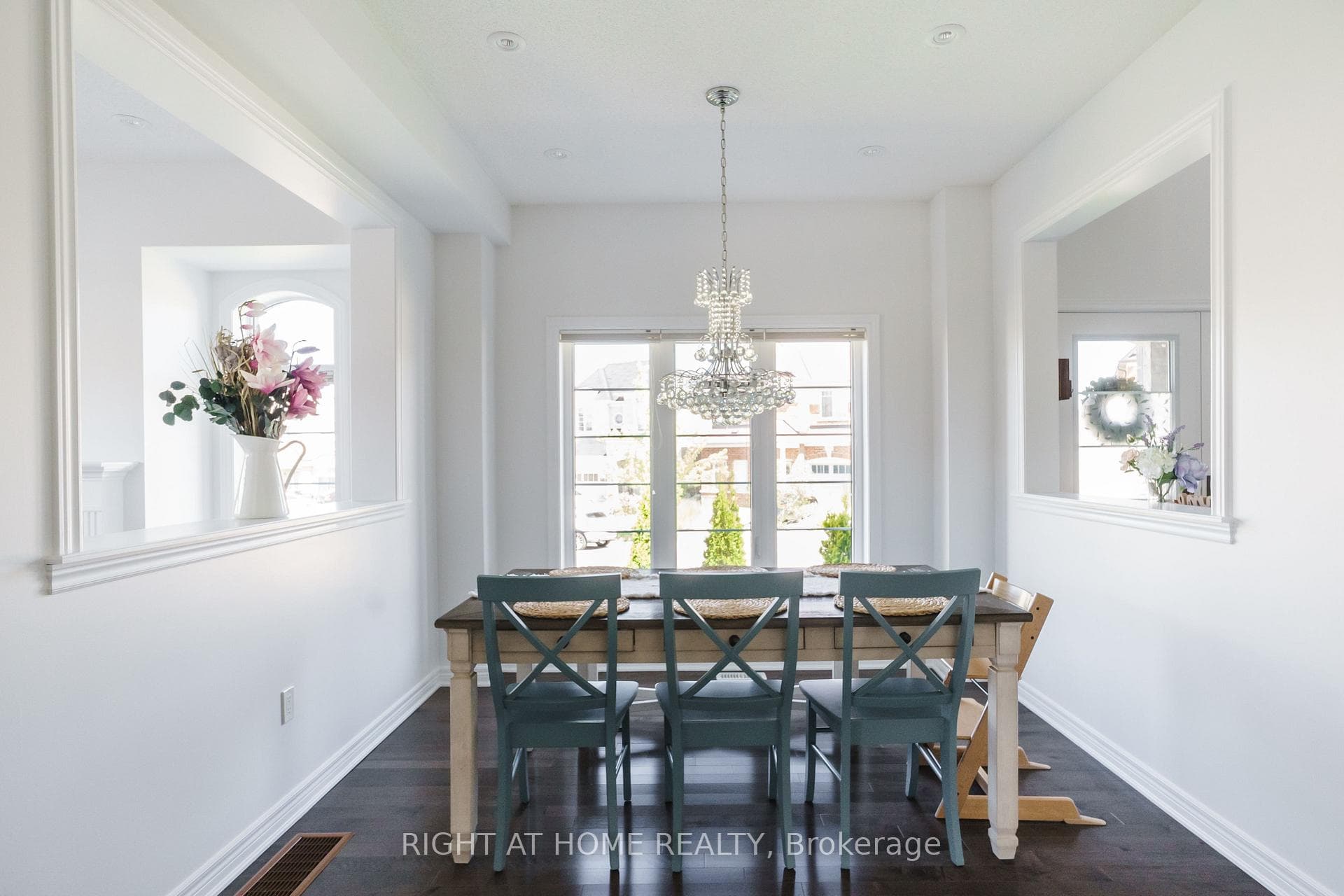 47 Foxberry Road photo 8