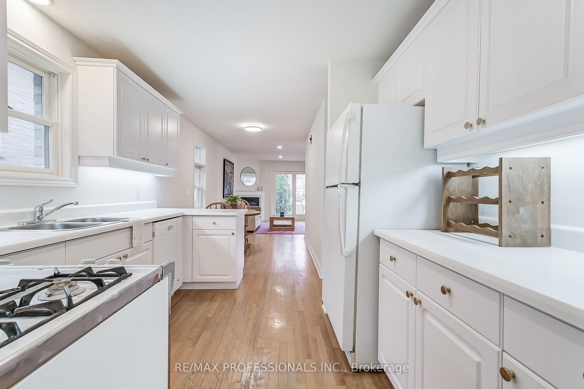 7 Jeff Drive photo 11
