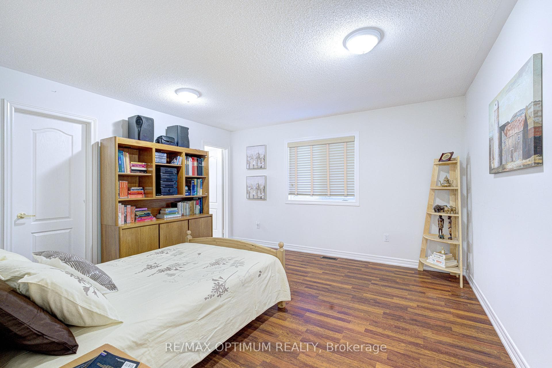 54 Midcrest Circle photo 36