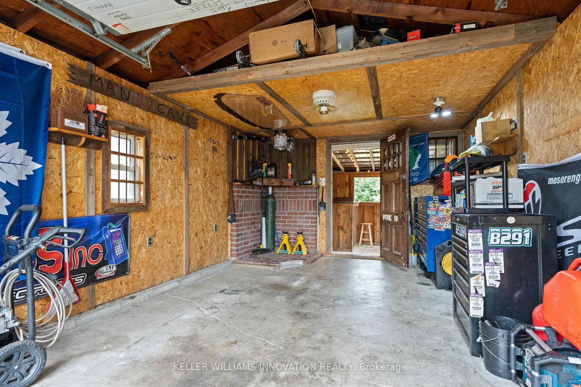 823 Main Street photo 20