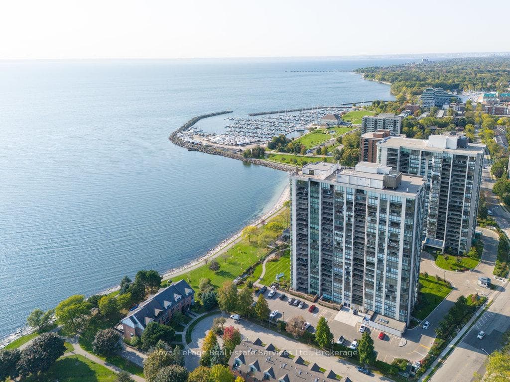 2170 Marine Drive Unit PH2 photo 47