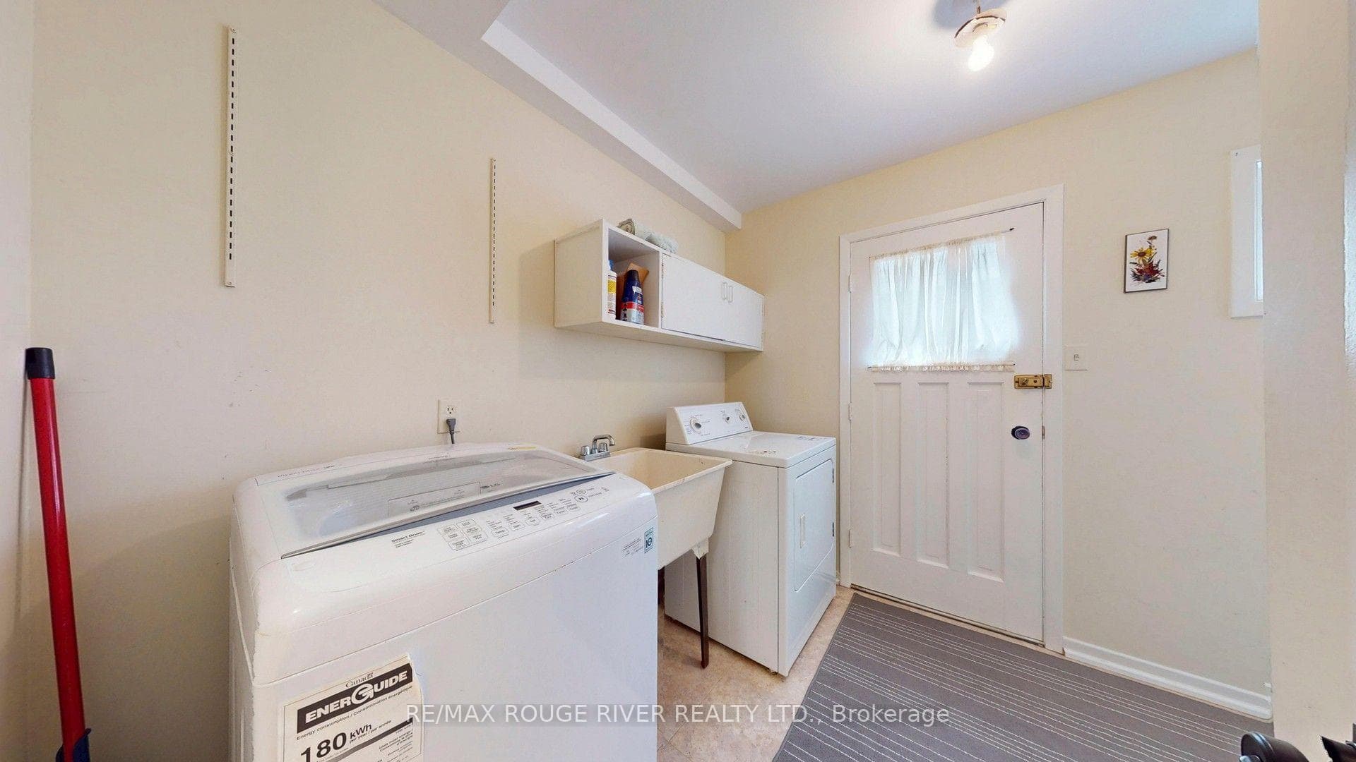 Laundry With Side Door