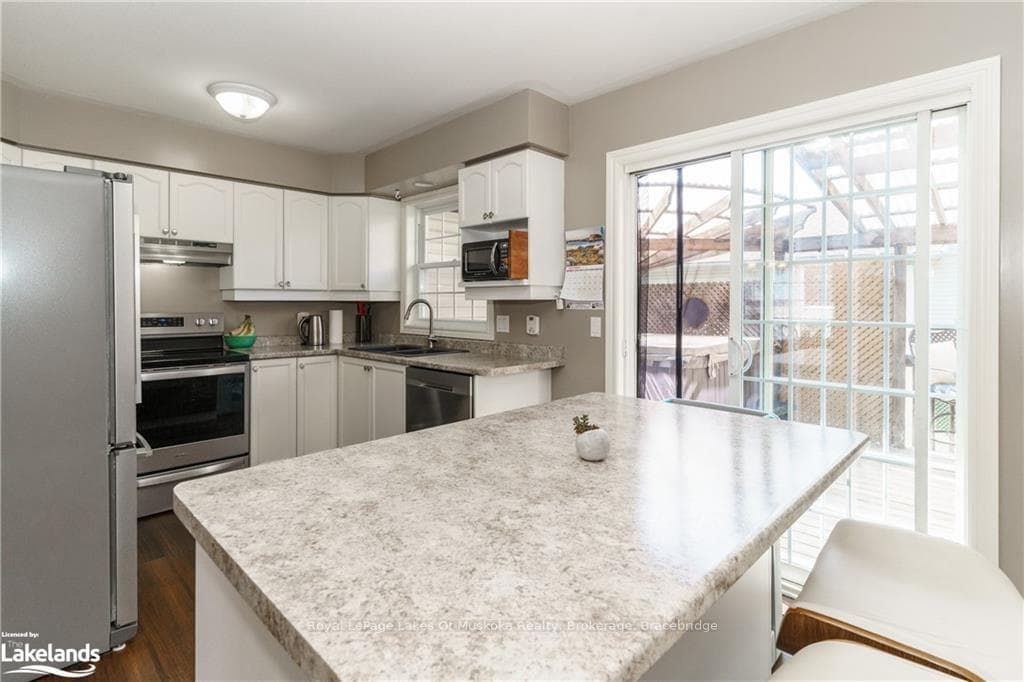 54 KILLDEER Crescent photo 8
