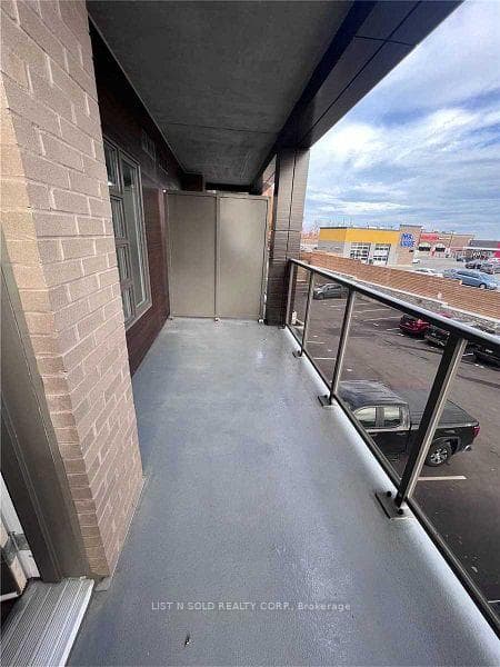 105 Spencer Avenue Unit 204 photo 12