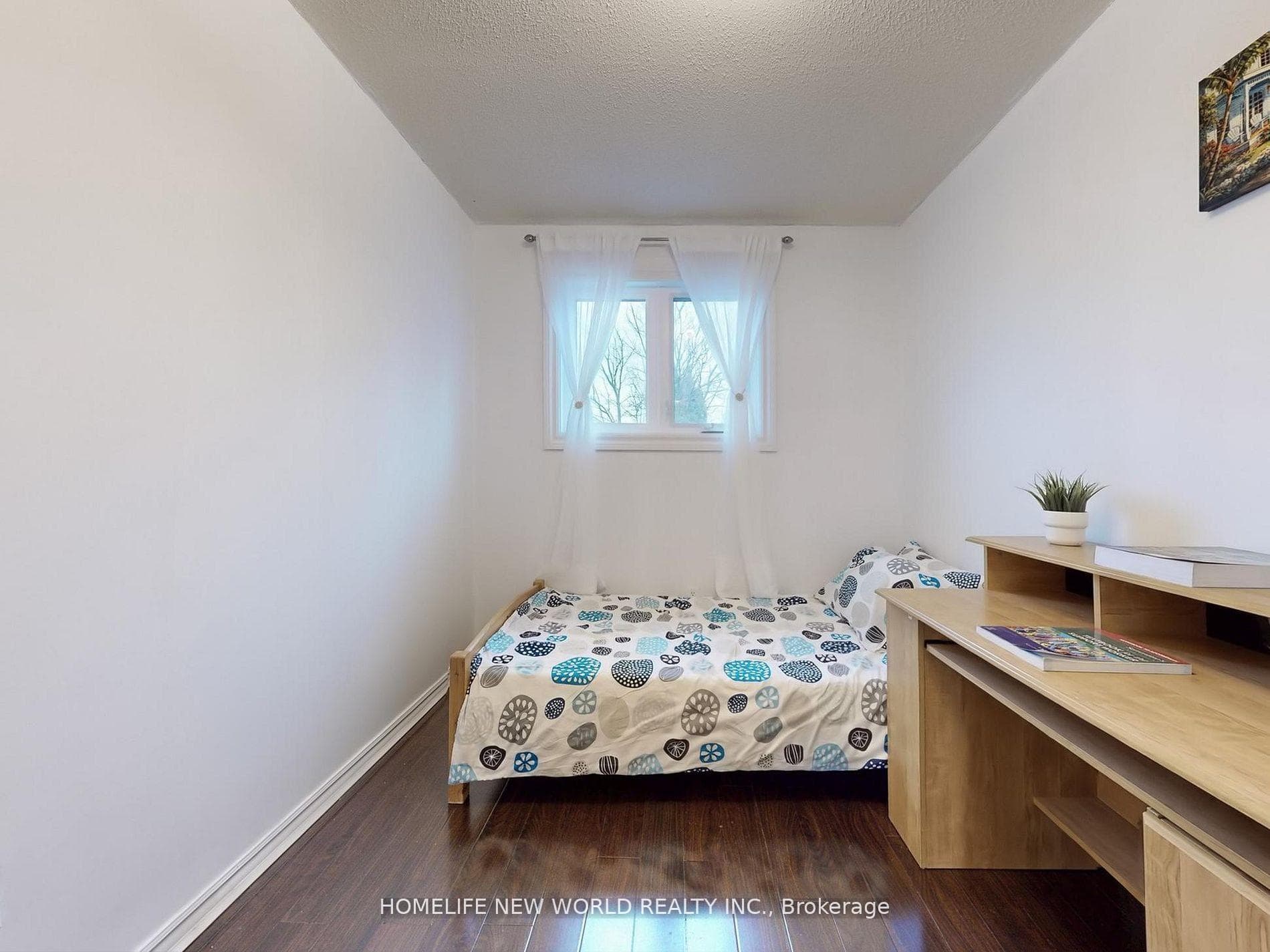 139 Galbraith Crescent photo 29