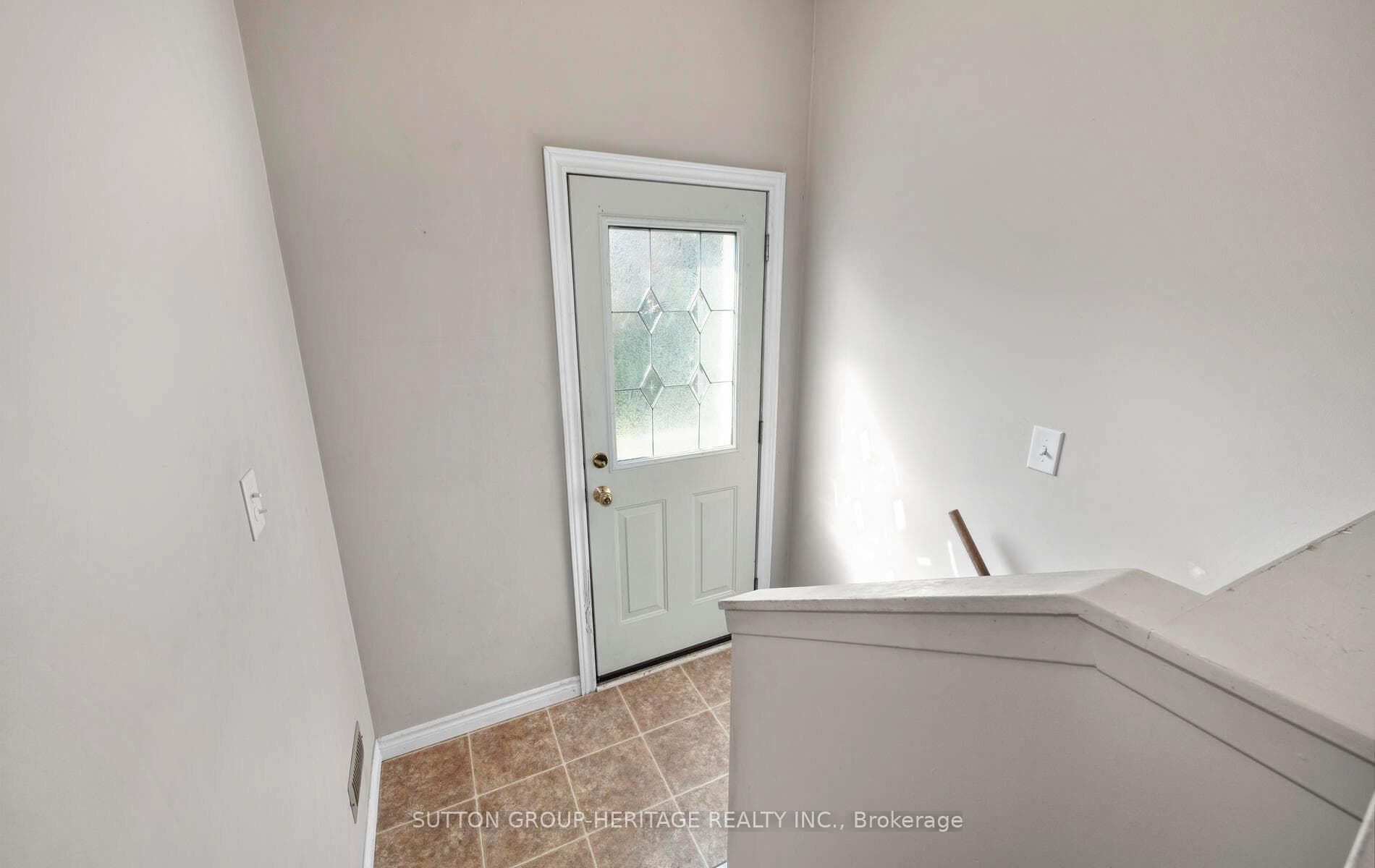 858 Chapleau Drive photo 14