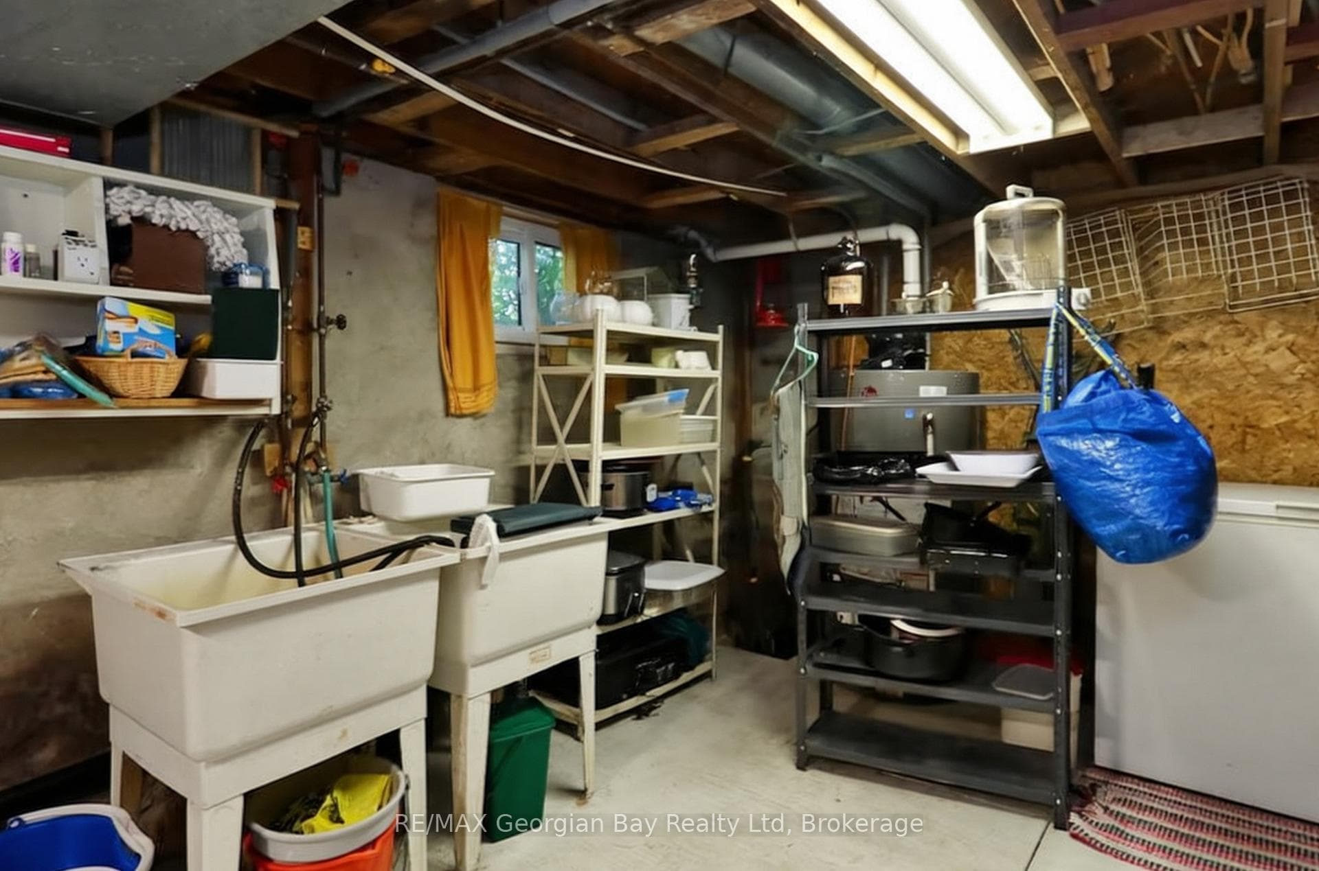 511 Camilla Street photo 24