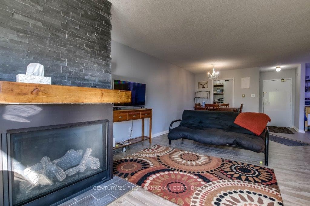 5 Jacksway Crescent Unit 317 photo 5