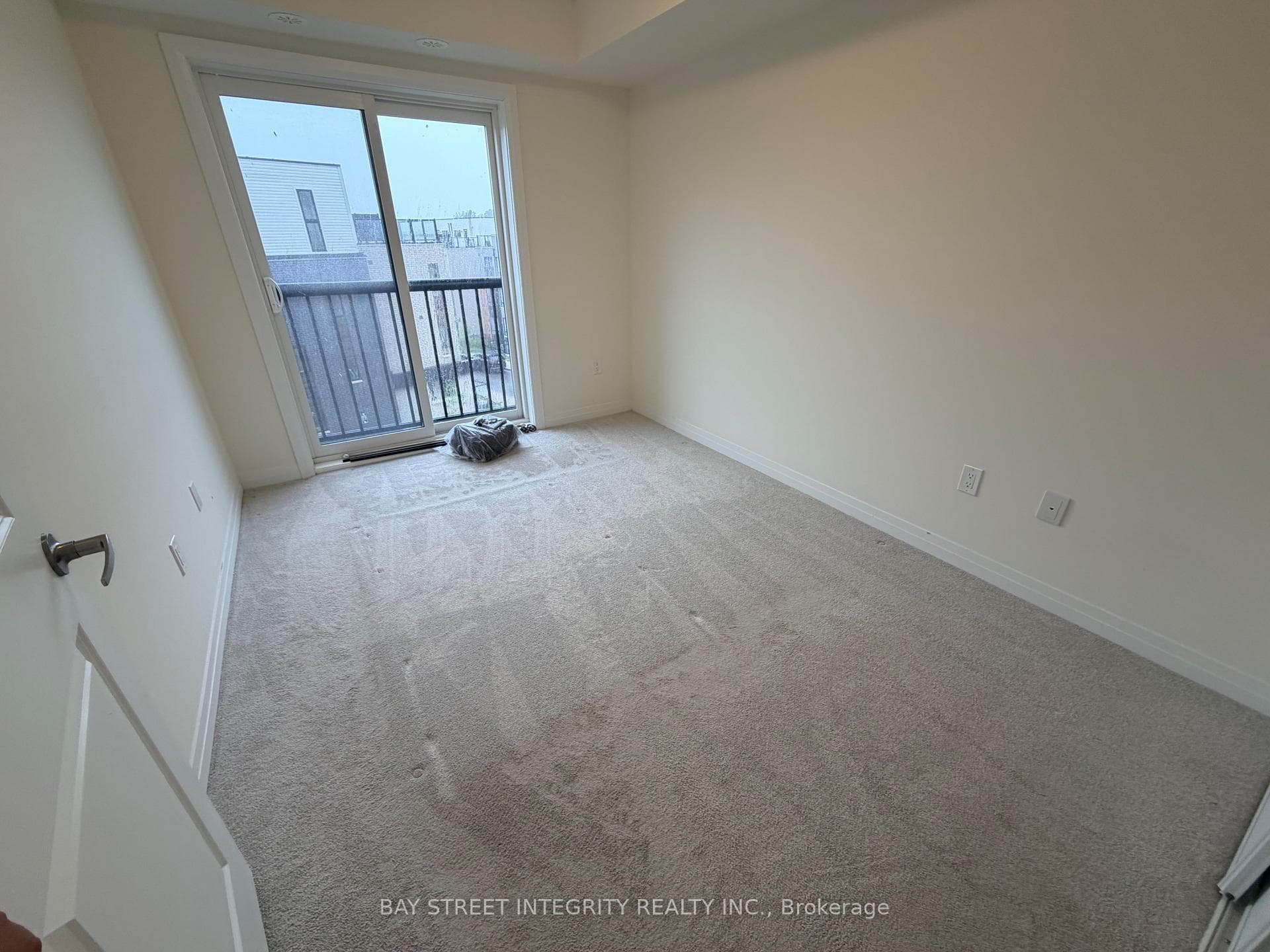30 Liben Way Unit 16 photo 4