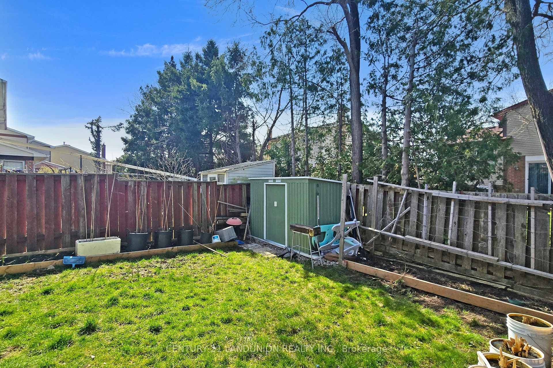 33 Moorehouse Drive photo 38