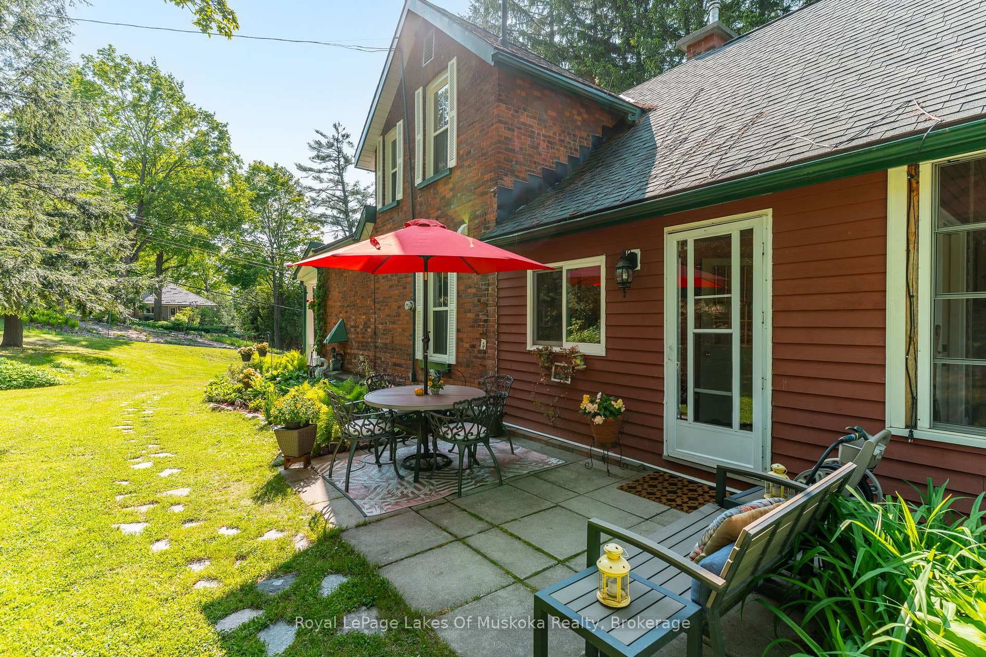 229 Fraserburg Road photo 39