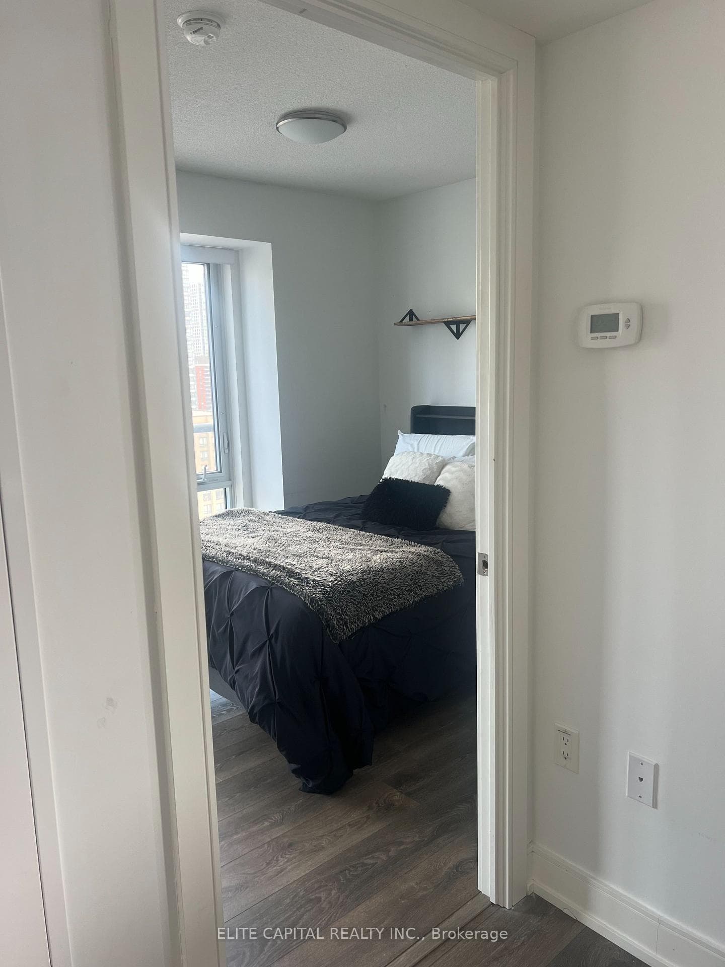 89 Mcgill Street Unit 1805 photo 11