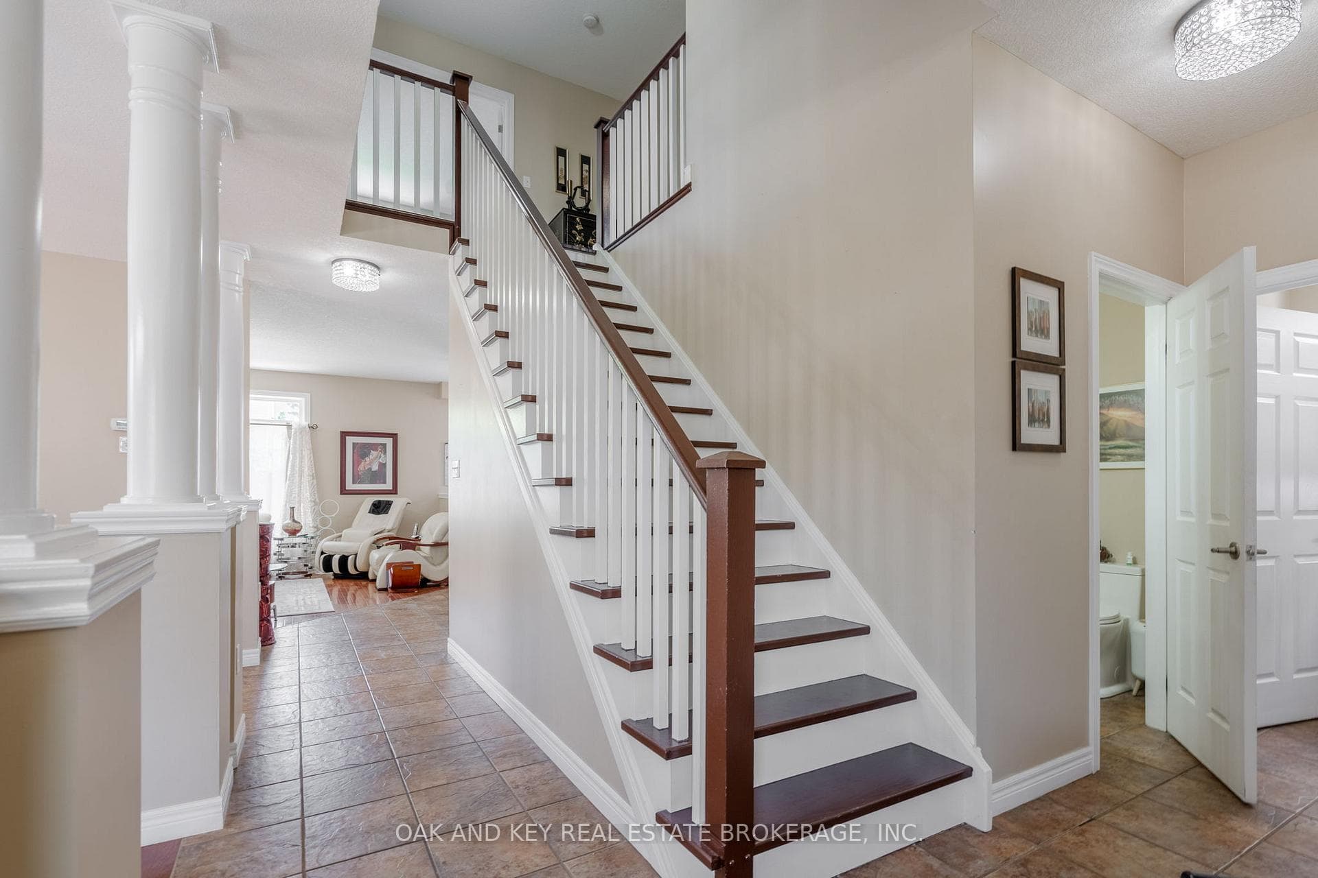 769 RUSHBROOK Crescent photo 16