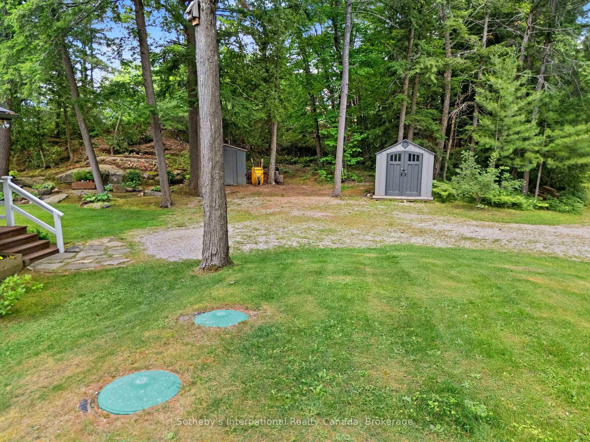 834 Eastshore Road photo 22