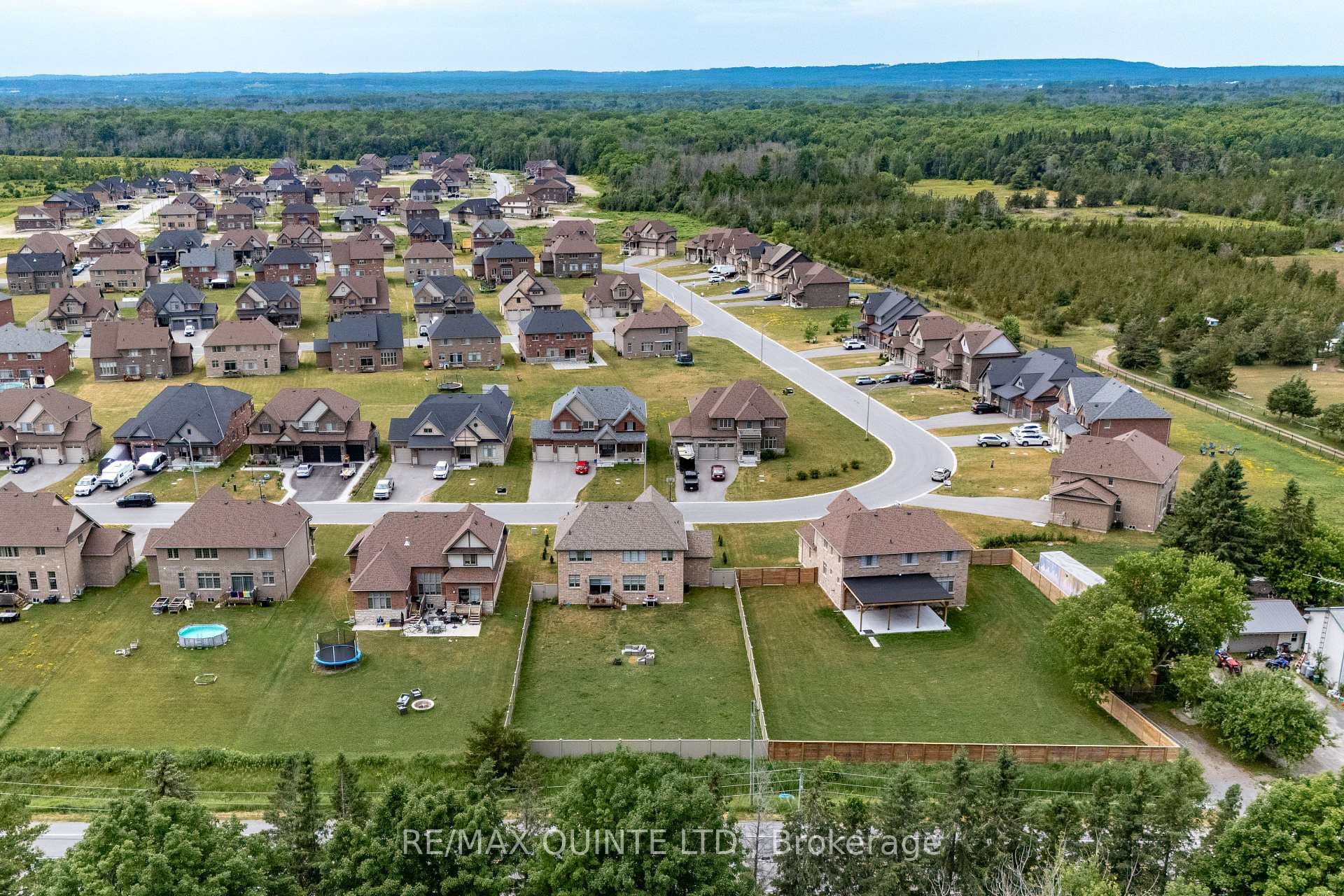 61 Summer Breeze Drive photo 46